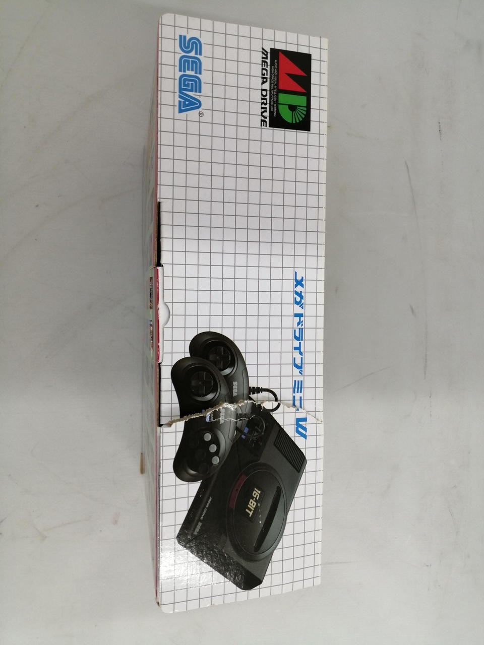 Mega Drive Mini W Model HAA 2520 SEGA