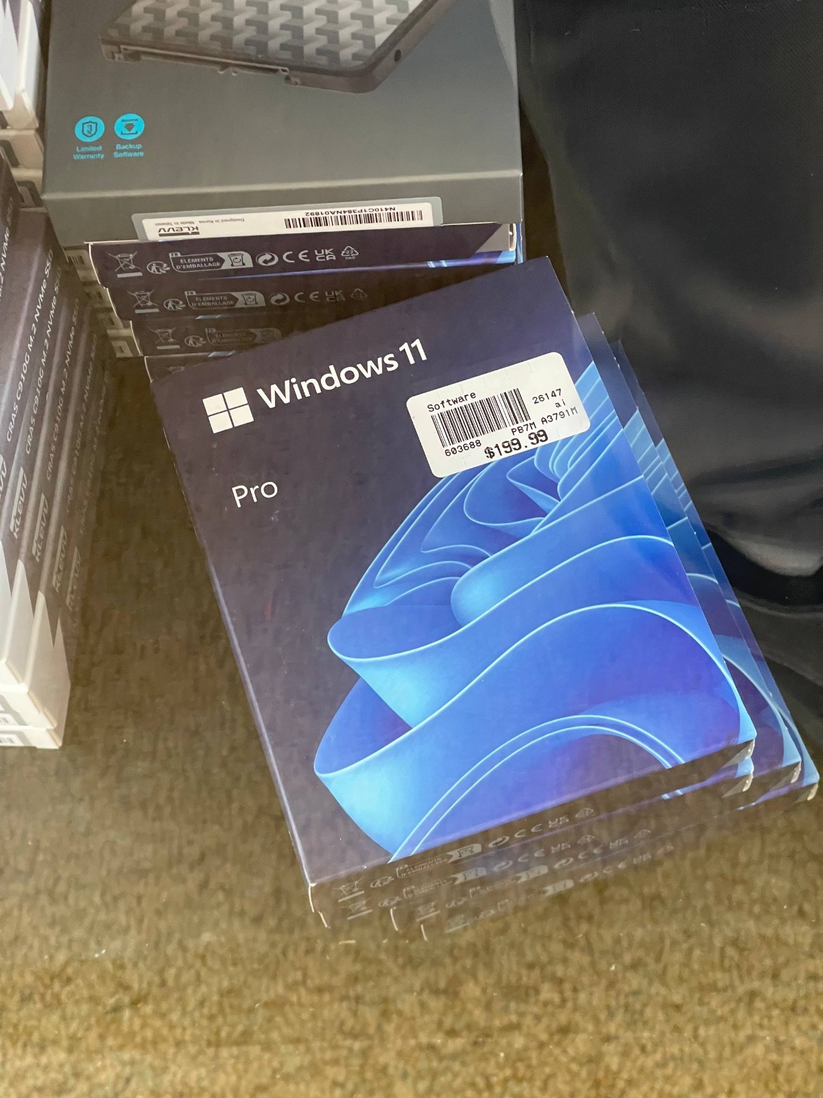 Microsoft Windows 11 Pro Professional 64bit USB Flash Drive