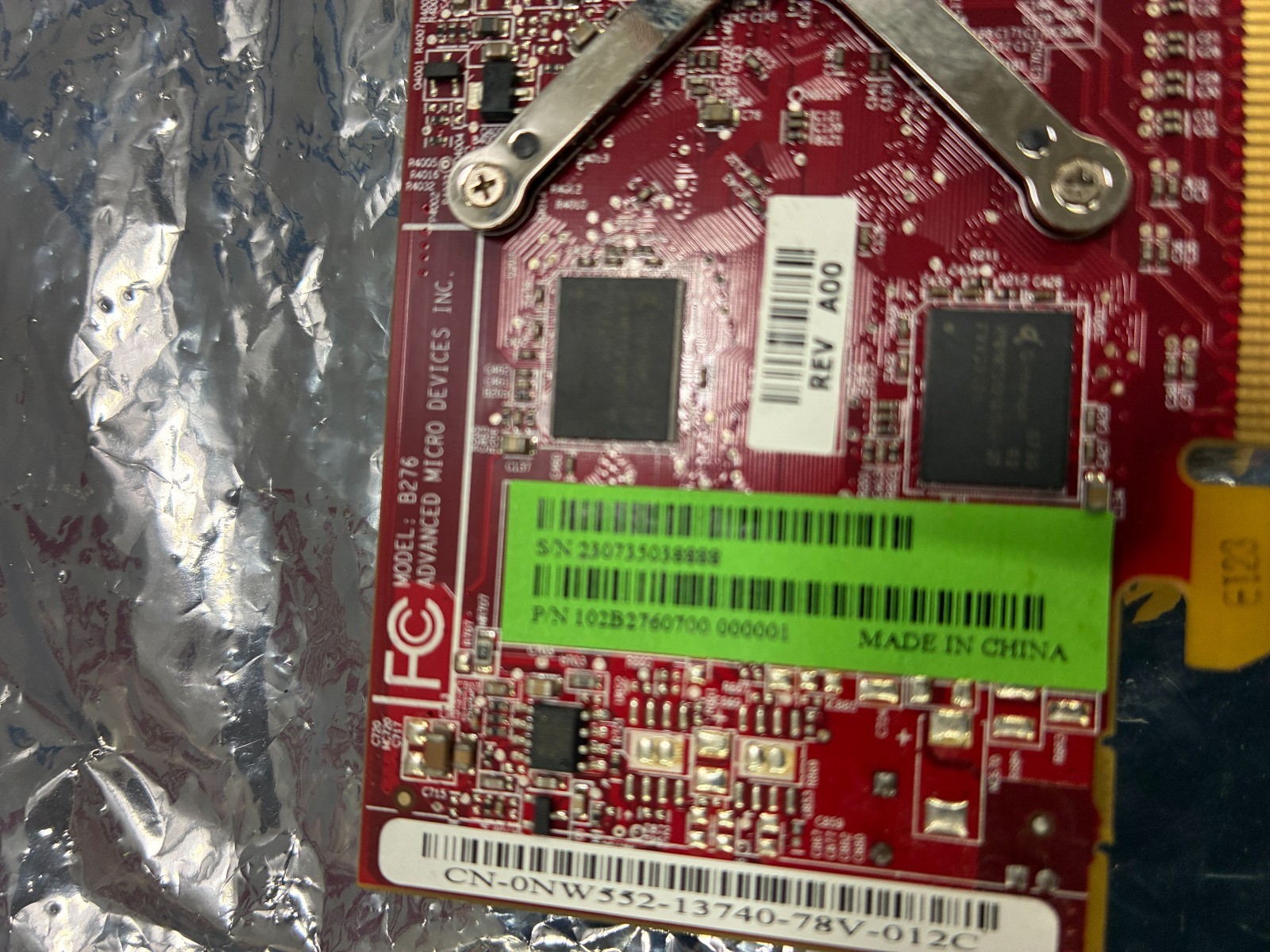 15591 Advanced micro device AMD B276 330AoG Rev.c graphics card