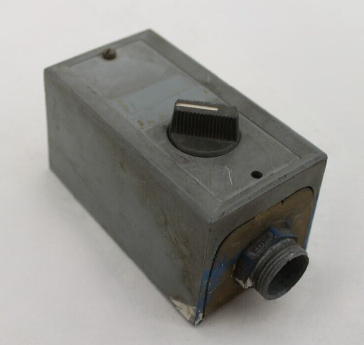 Allen-Bradley 800S-R3SX Selector Switch Station