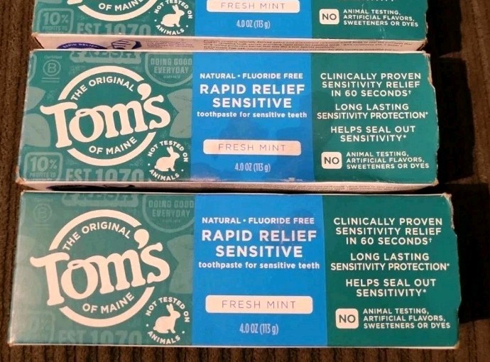 (4) Tom's Rapid Relief Sensitive Fresh Mint Toothpaste 4oz ~EXP: 10/26+