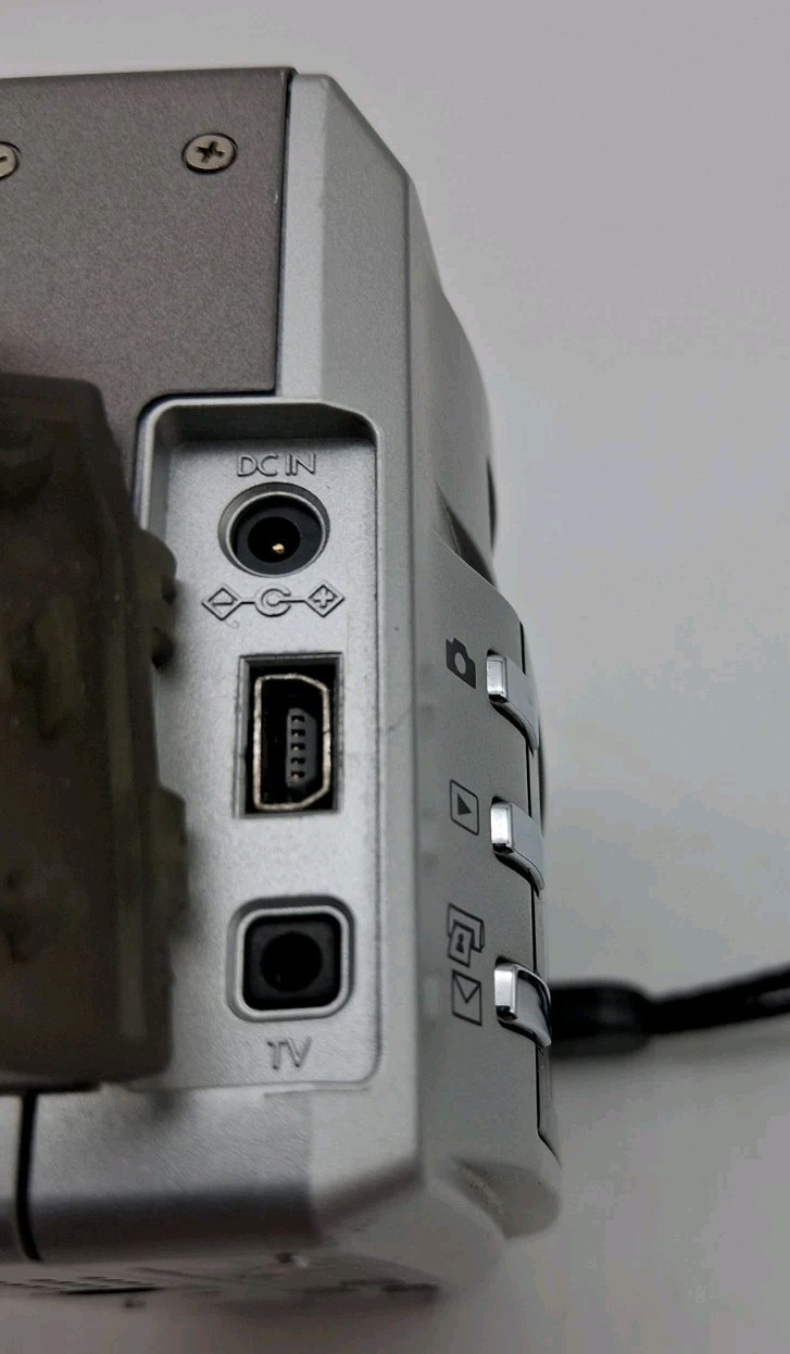 hp Photosmart 733 Camera 3.2 MP Digital Camera Gray