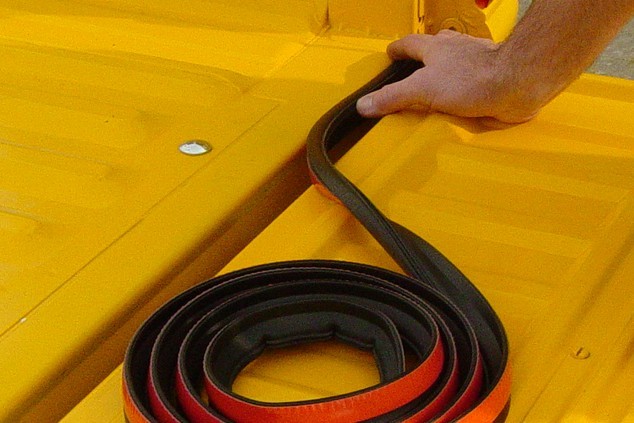 Ultimate Tailgate Seal with Taper Seal® for RAM 1500 and 2500 Pickups