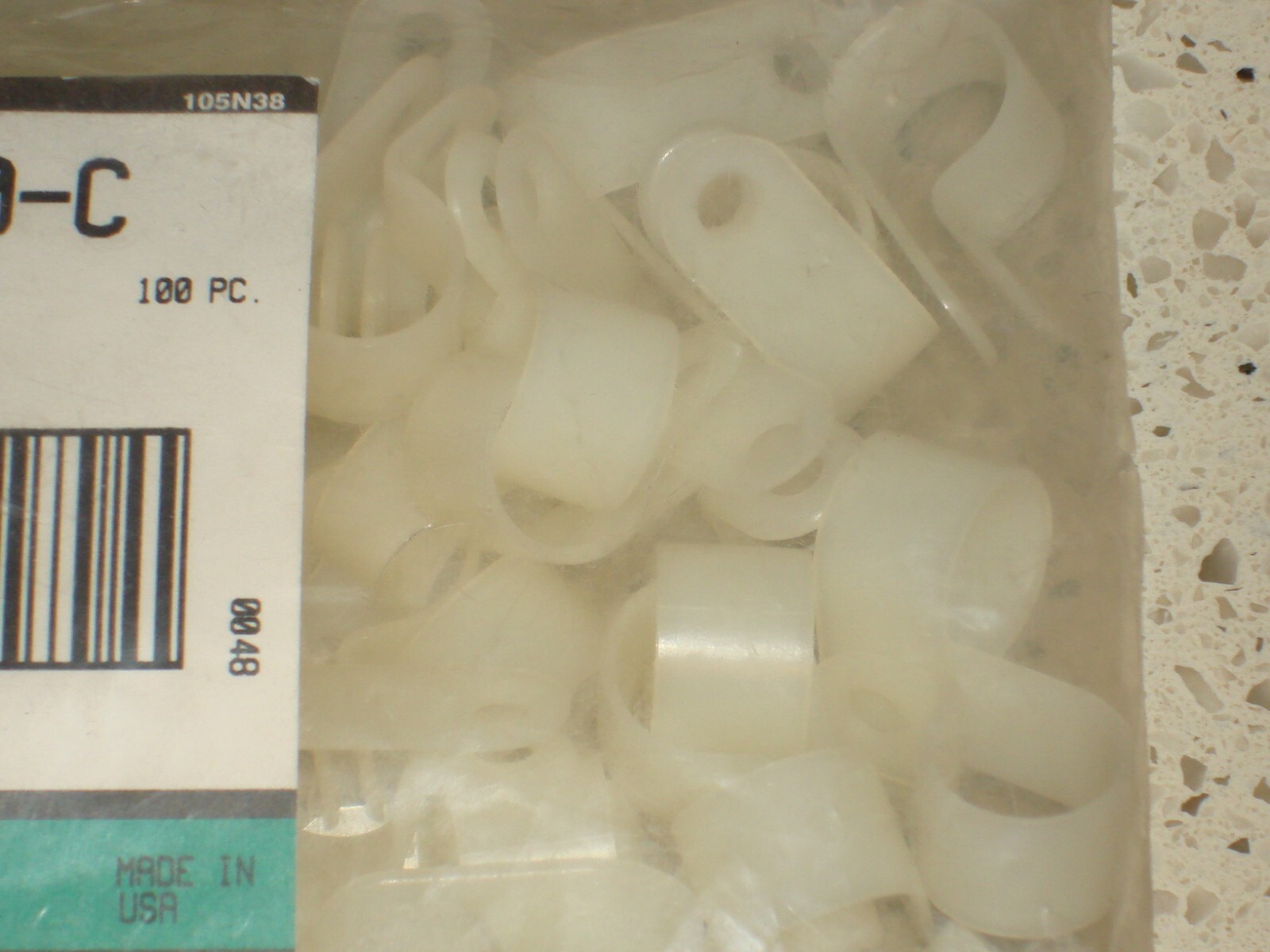200 PANDUIT CCH56-S10-C CABLE CLAMPS, NATURAL NYLON