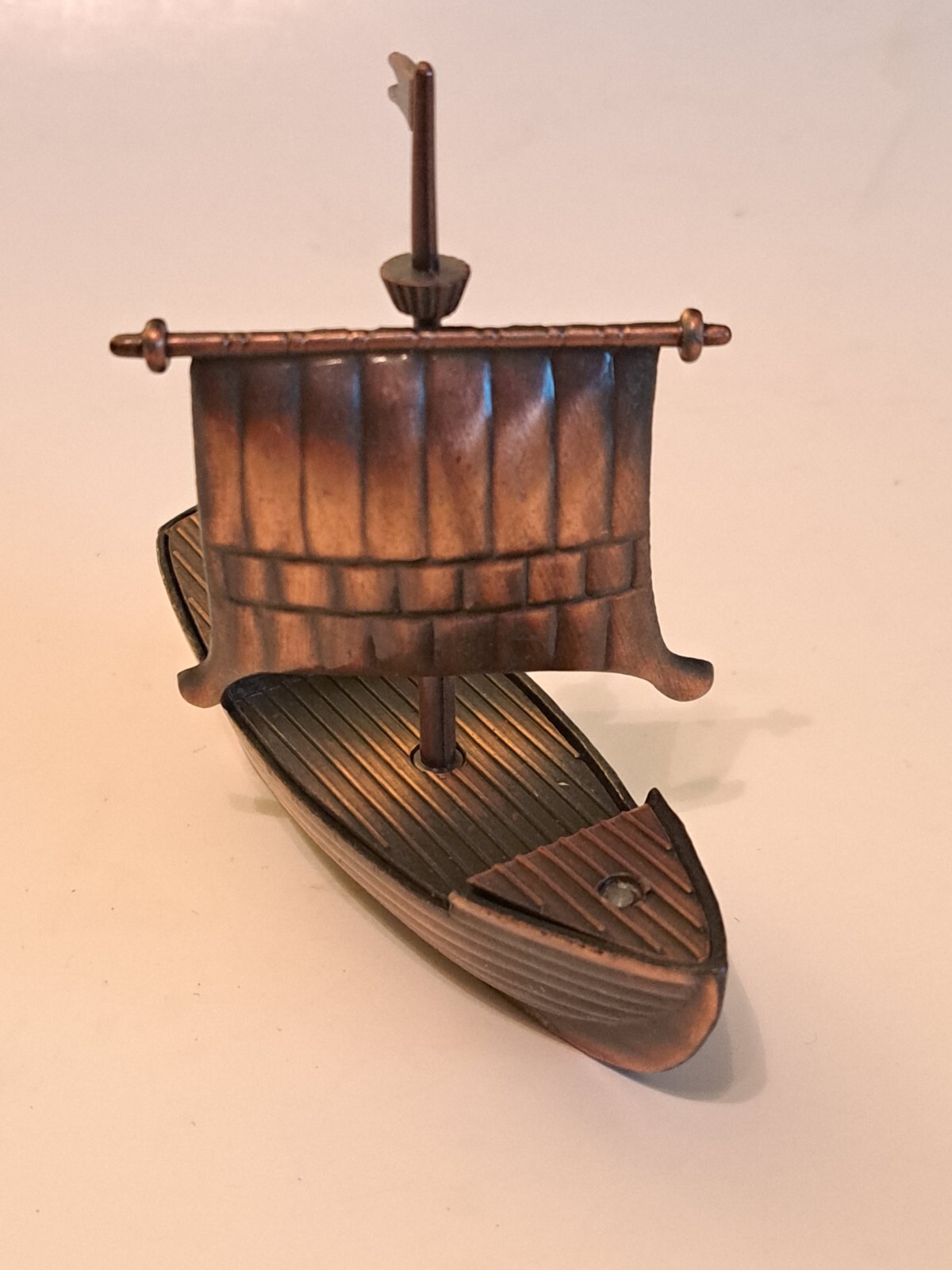 Viking Ship Pencil Sharpener Die-cast Copper colored No Box COMBINE SHIPPING