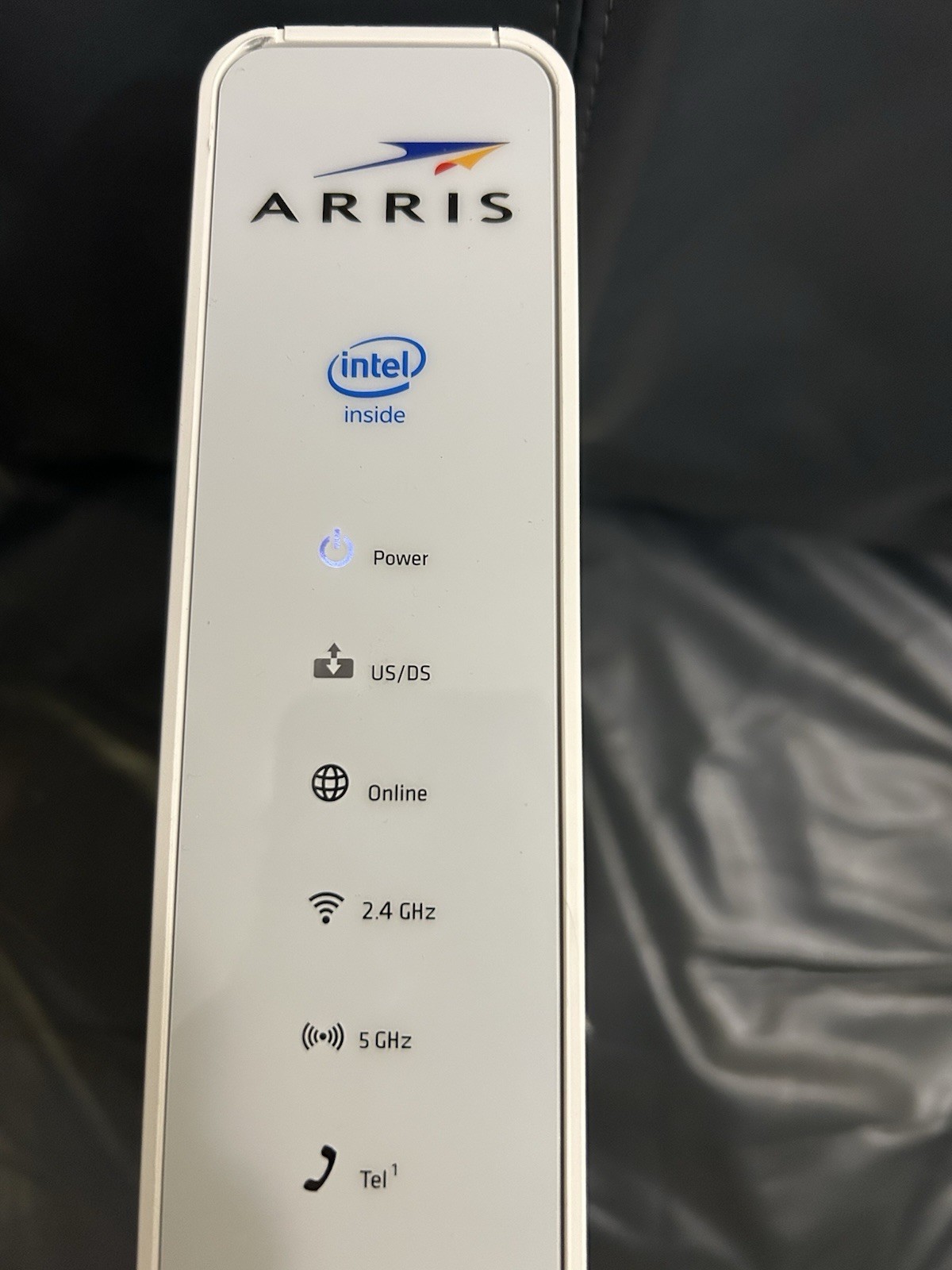 ARRIS SURFboard SVG2482AC Dual Band WIFI 4-Port Router - EUC