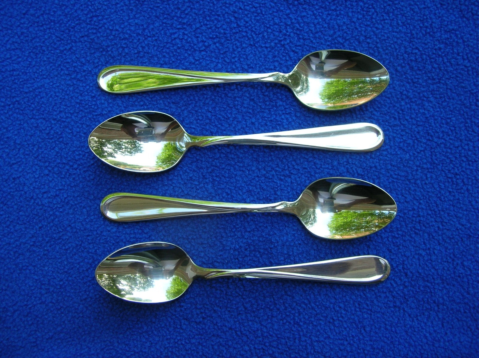 Lot 4 New Glossy Oneida Flight Teaspoons Stainless Steel 18/8 Flatware 6 1/8"