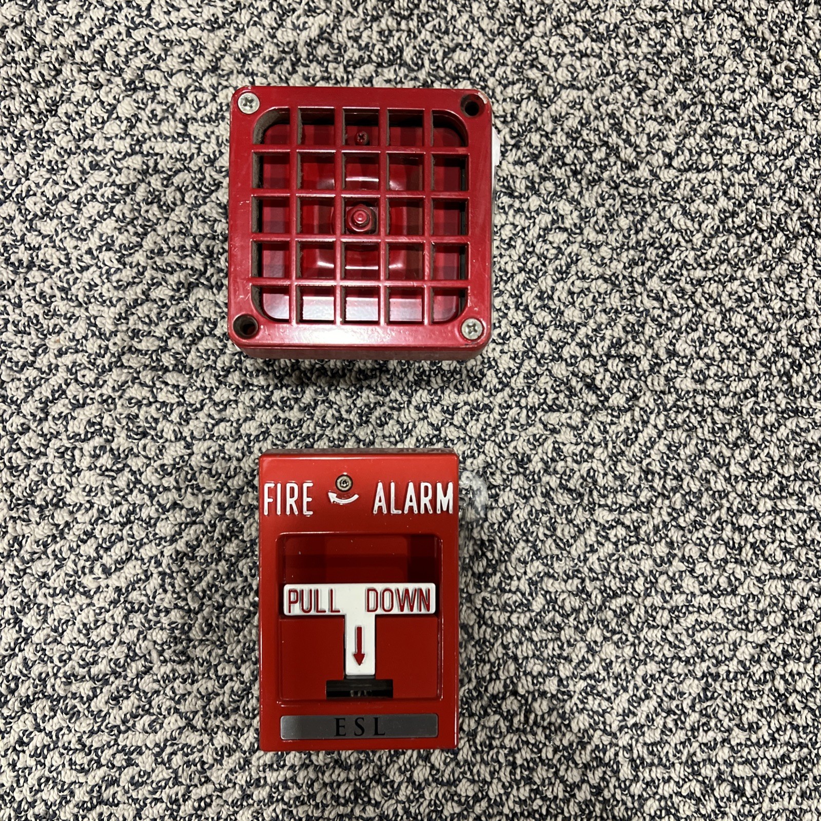 ESL RMS-1T    Fire Alarm Pull Station with Horn Vintage