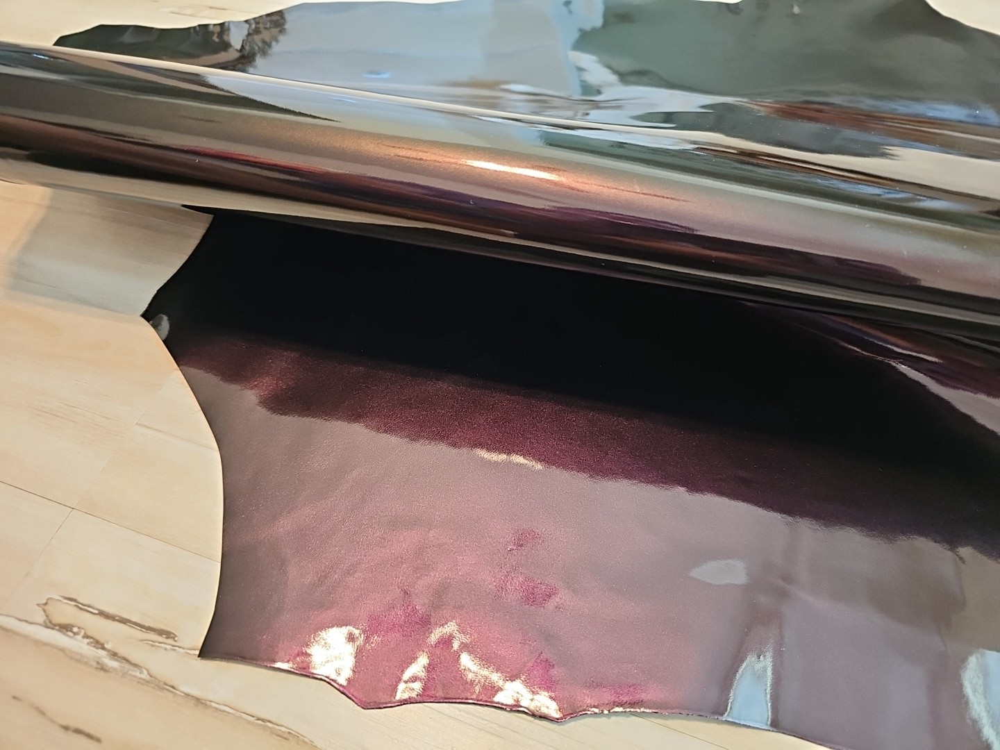 PURPLE PLUM GRAPE SHEEPSKIN LAMBSKIN LEATHER FULL HIDE PANEL,SHEET,SQUARE,PATENT