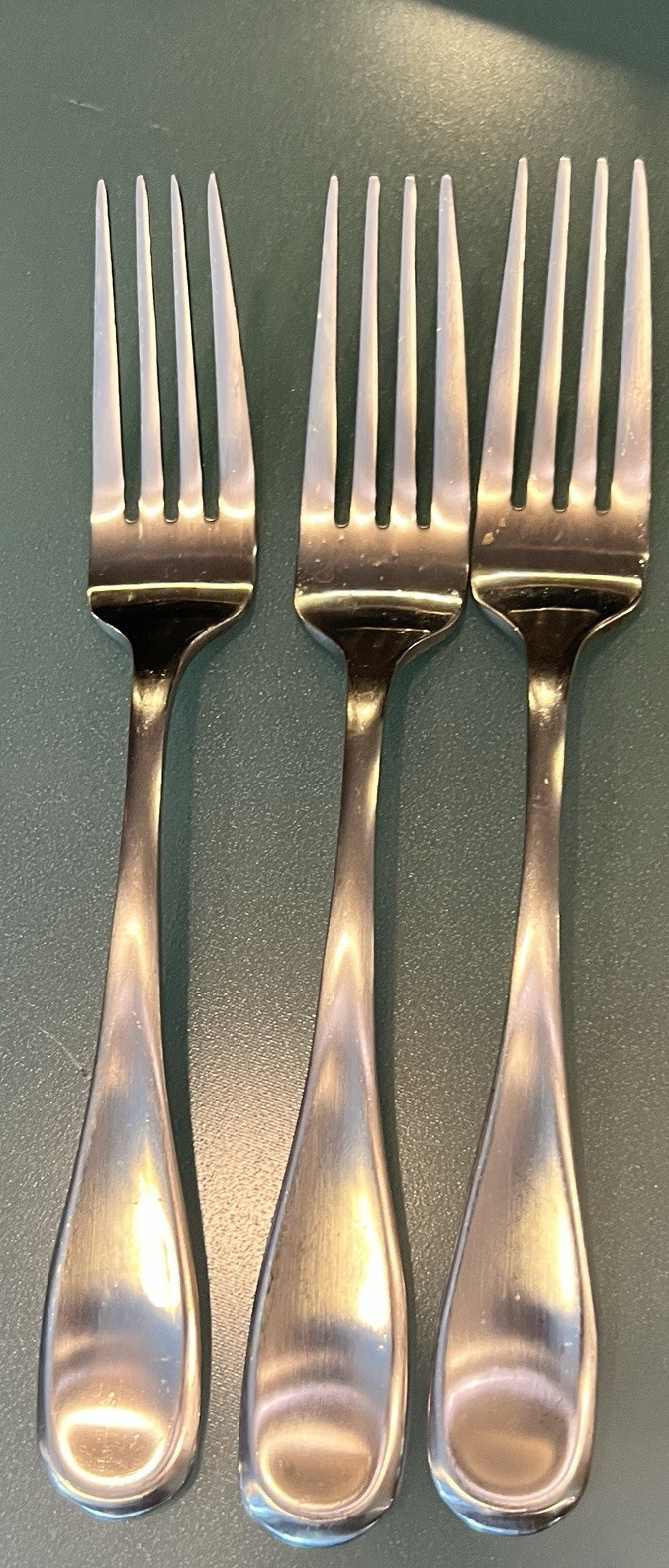3 Dinner forks Oneida Aptitude 90-212 Stainless Flatware silverware 8”