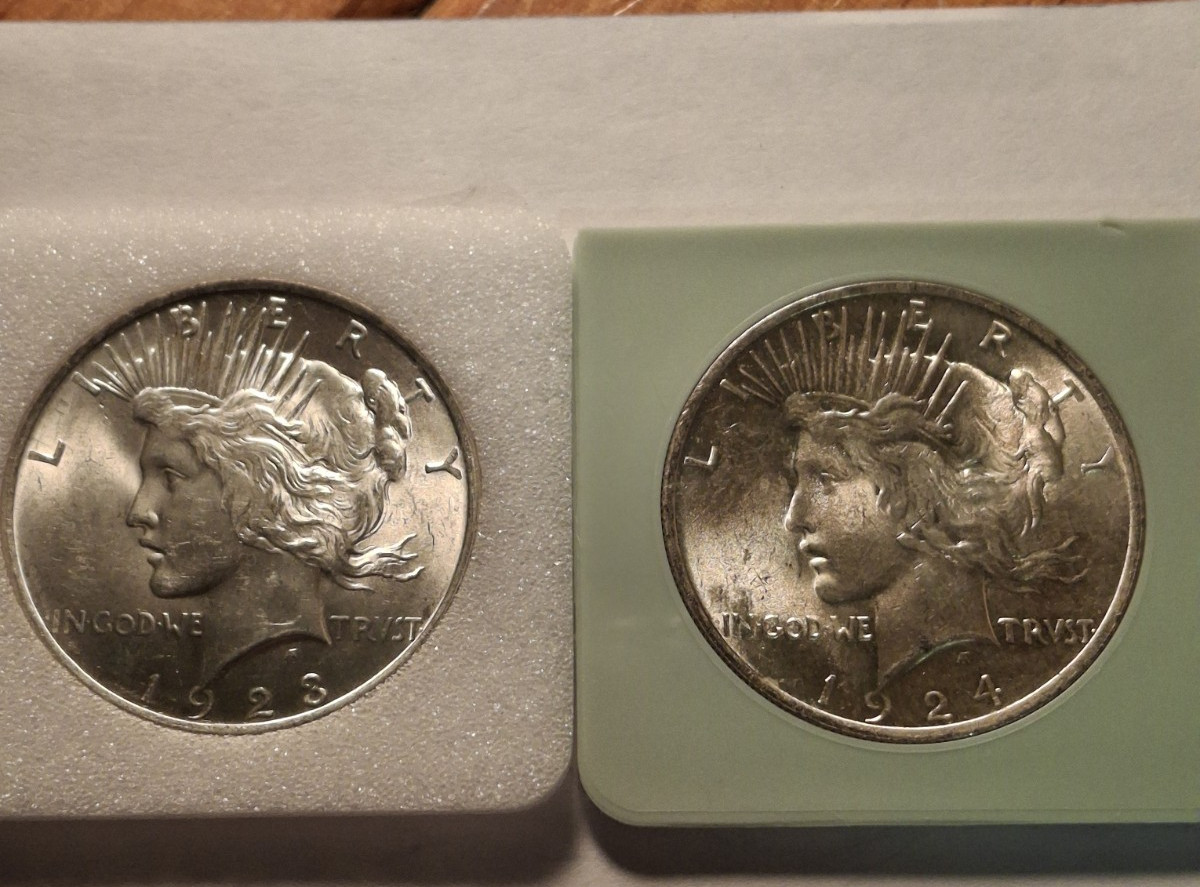 1923 1924 Peace Dollar $1 Silver Coins Lot Gem BU brilliant