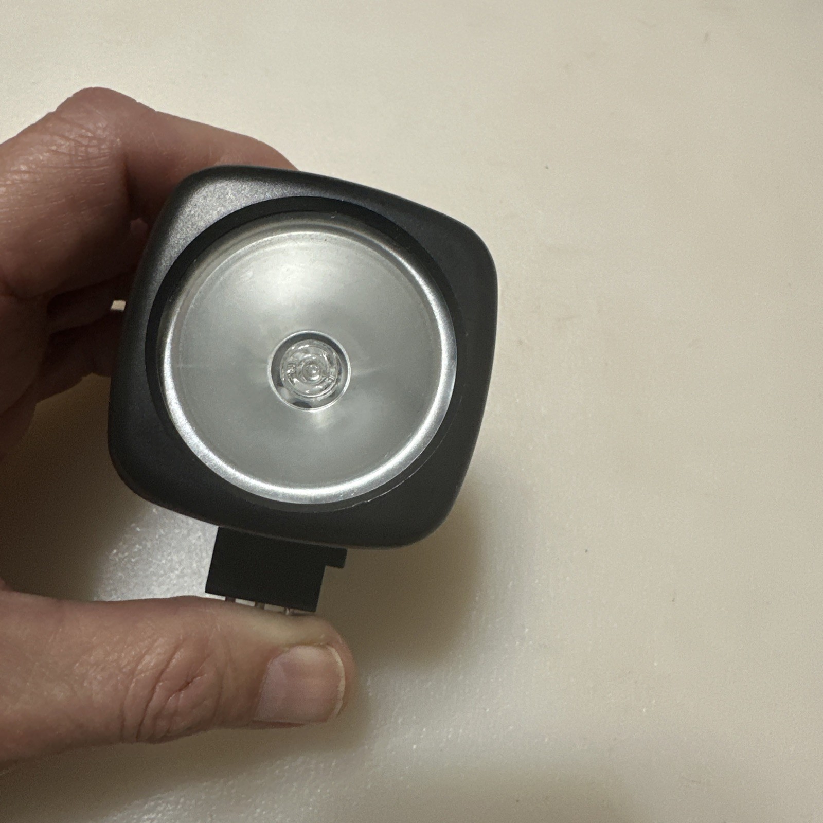 Genuine SEARS Camcorder VM-CP10ZAS Camera Light E123734 DC9V 10W WORKS Hitachi