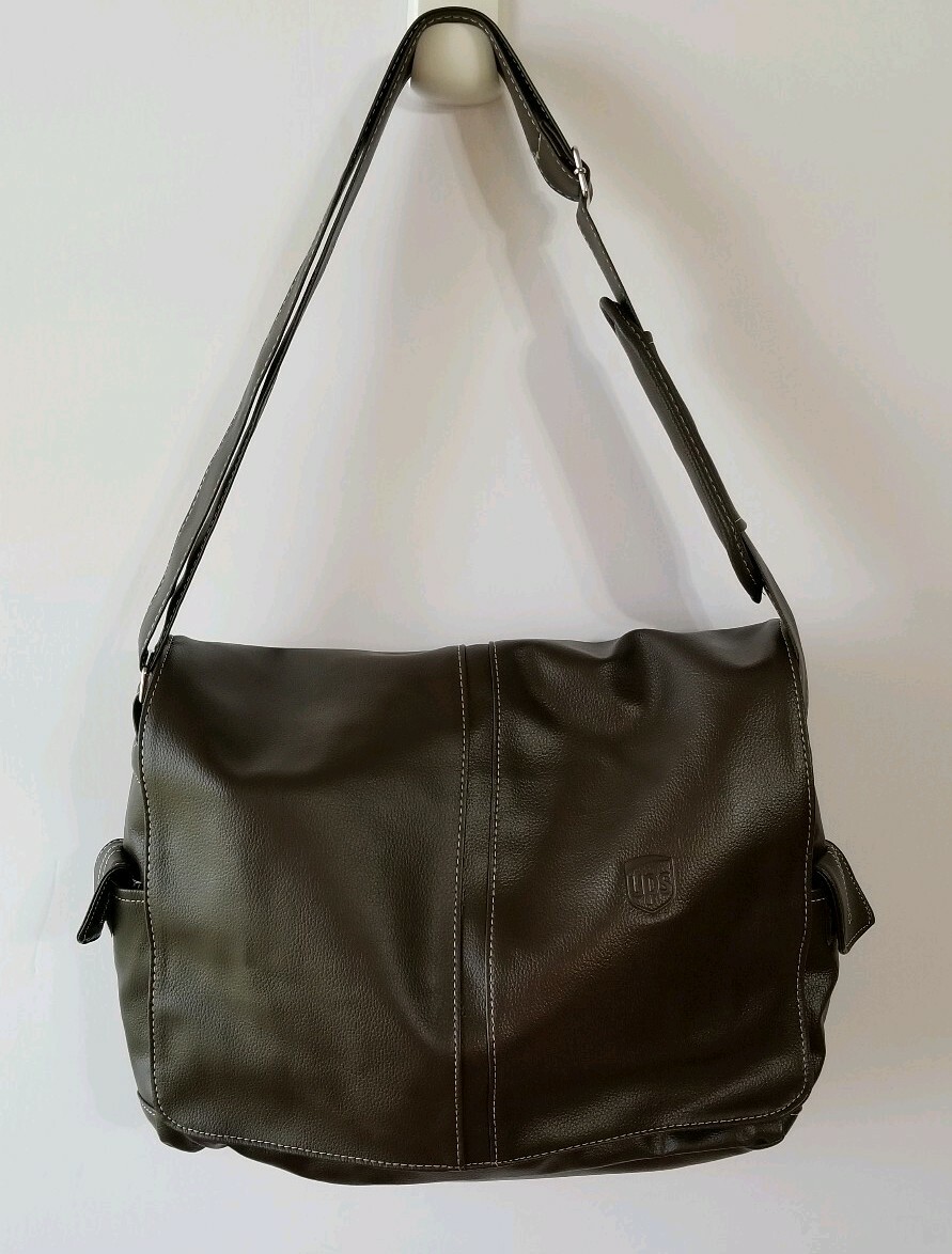 Vitronic UPS Computer Travel Messenger Brown Work Flap Closure Faux Material