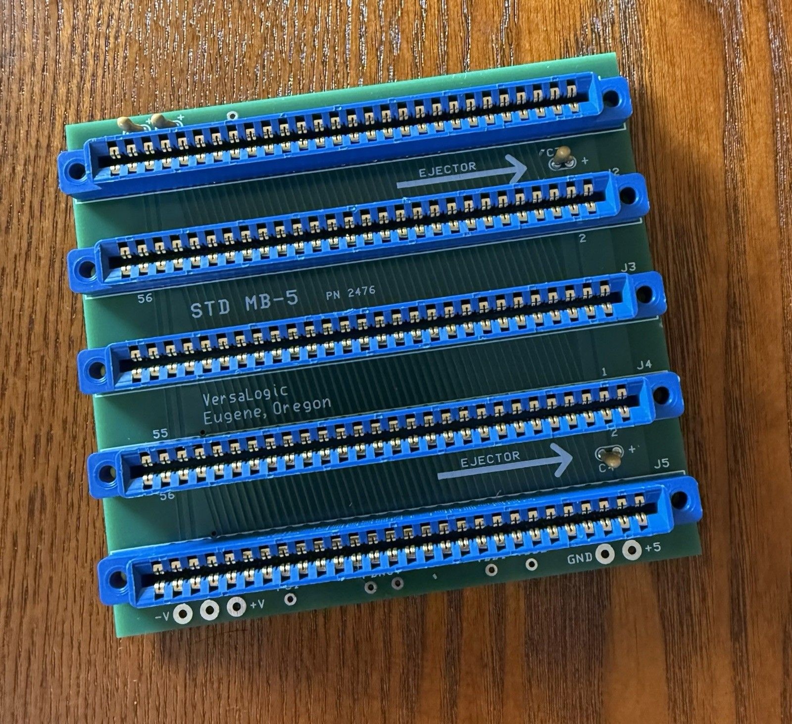 VersaLogic STD MB-5 (PN 2476) 5-Slot Industrial STD Bus Backplane Motherboard