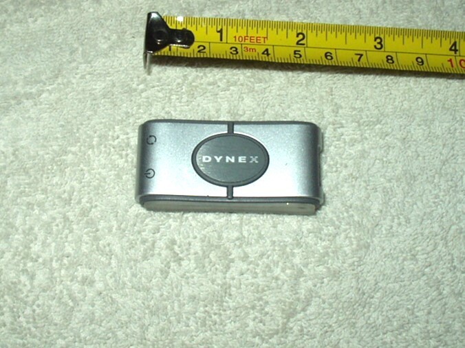 Dynex DX-CRMN1 Mini Memory Card Reader/Writer 6 Cards Work In This Device
