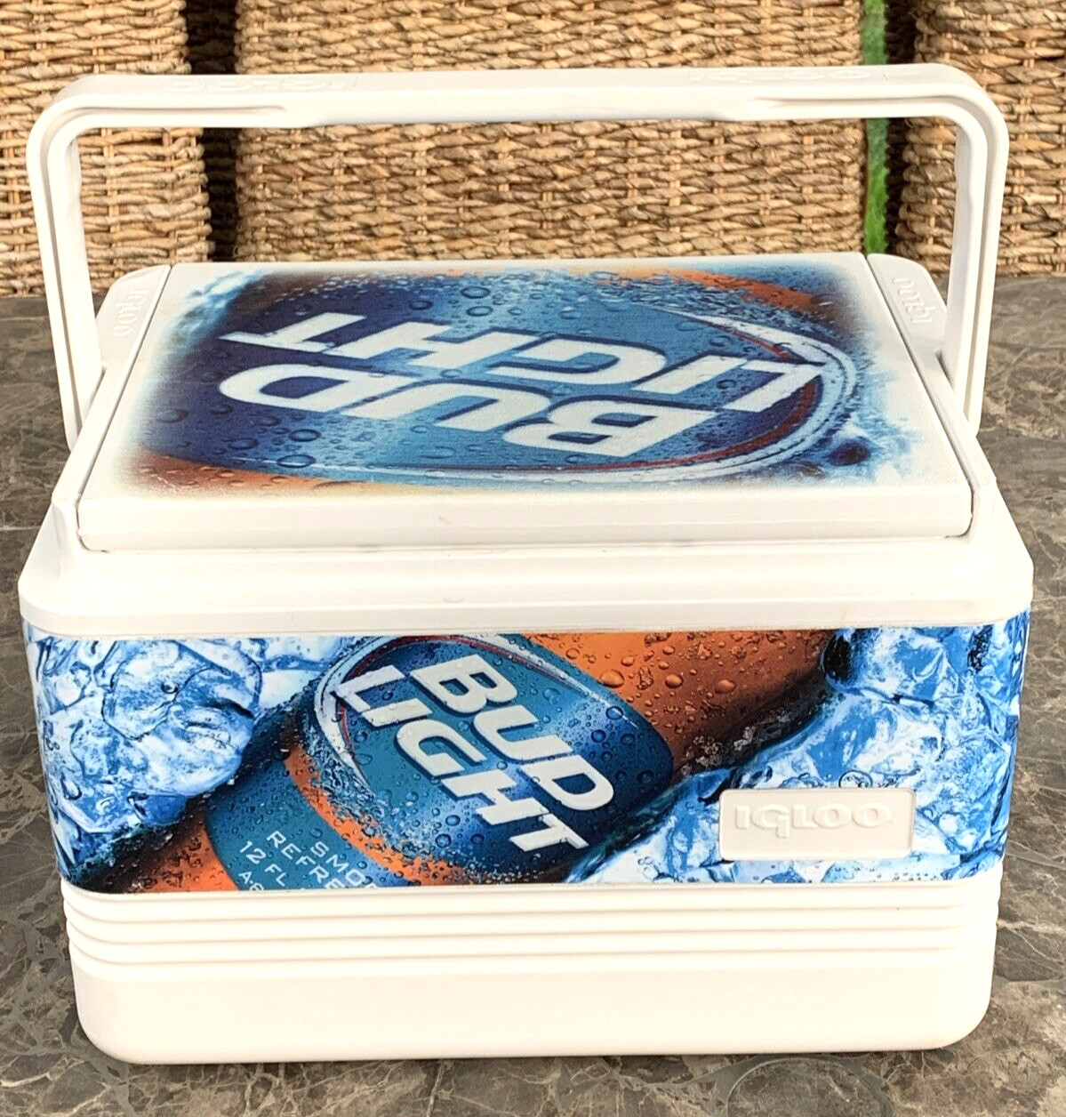 Bud Light Logo igloo Hard Cooler Made in USA 13x9x8.75" Ice Chest Drinks Lunch