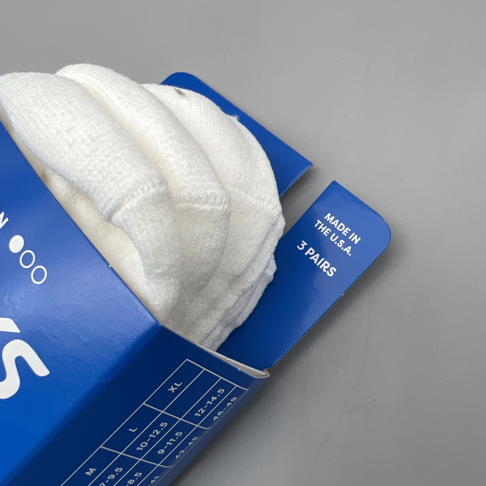 Brooks Run-In No Show 3 Pairs Unisex Running Socks White Size M New
