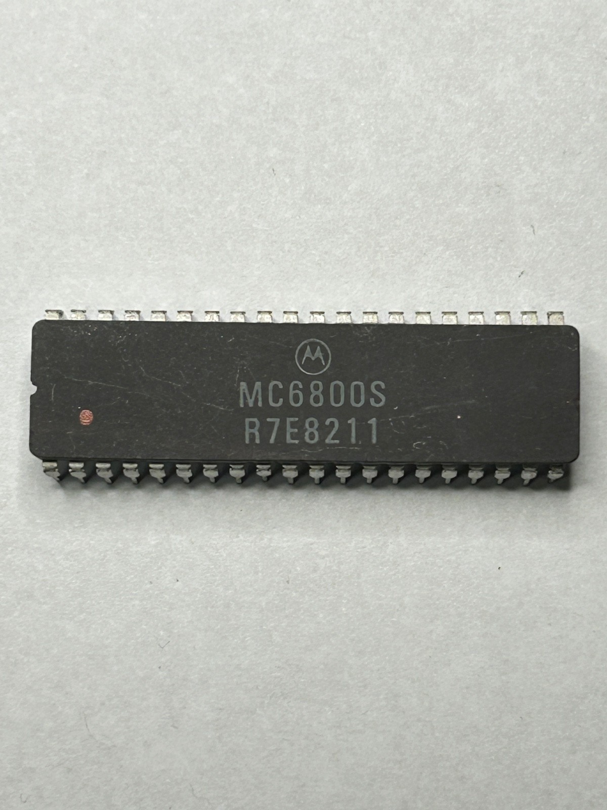 Motorola MC6800S Integrated Circuit