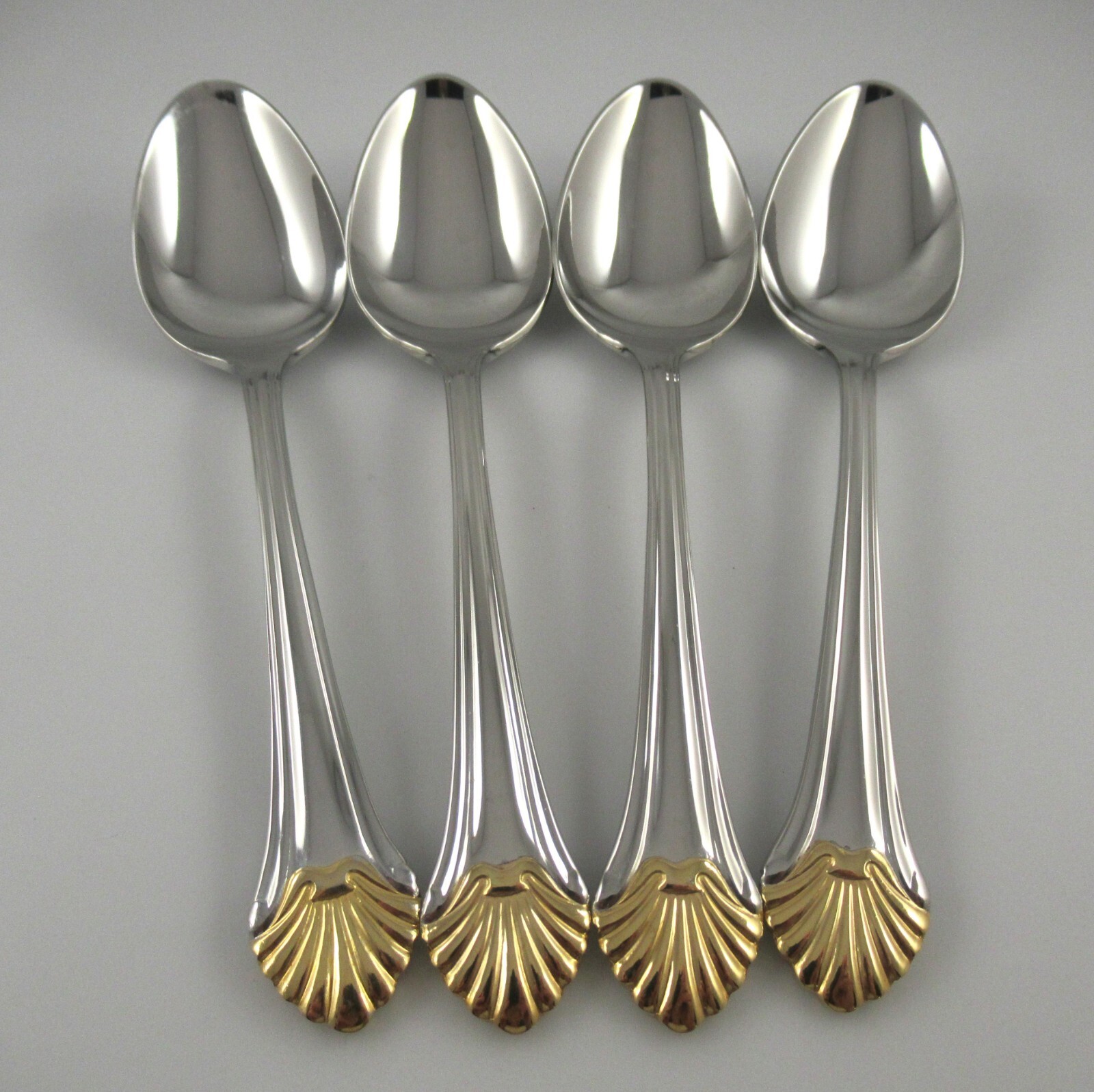 4 Soup Spoons GOLDEN SEAFARE Reed & Barton 18/8 Stainless Steel Flatware Korea