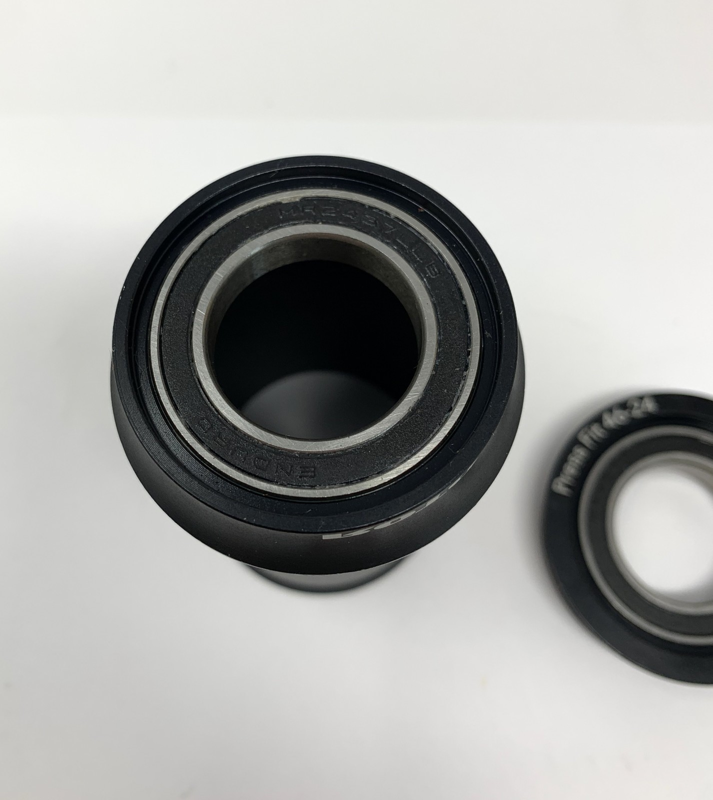 Rotor Press Fit 46-24 Enduro Bottom Bracket