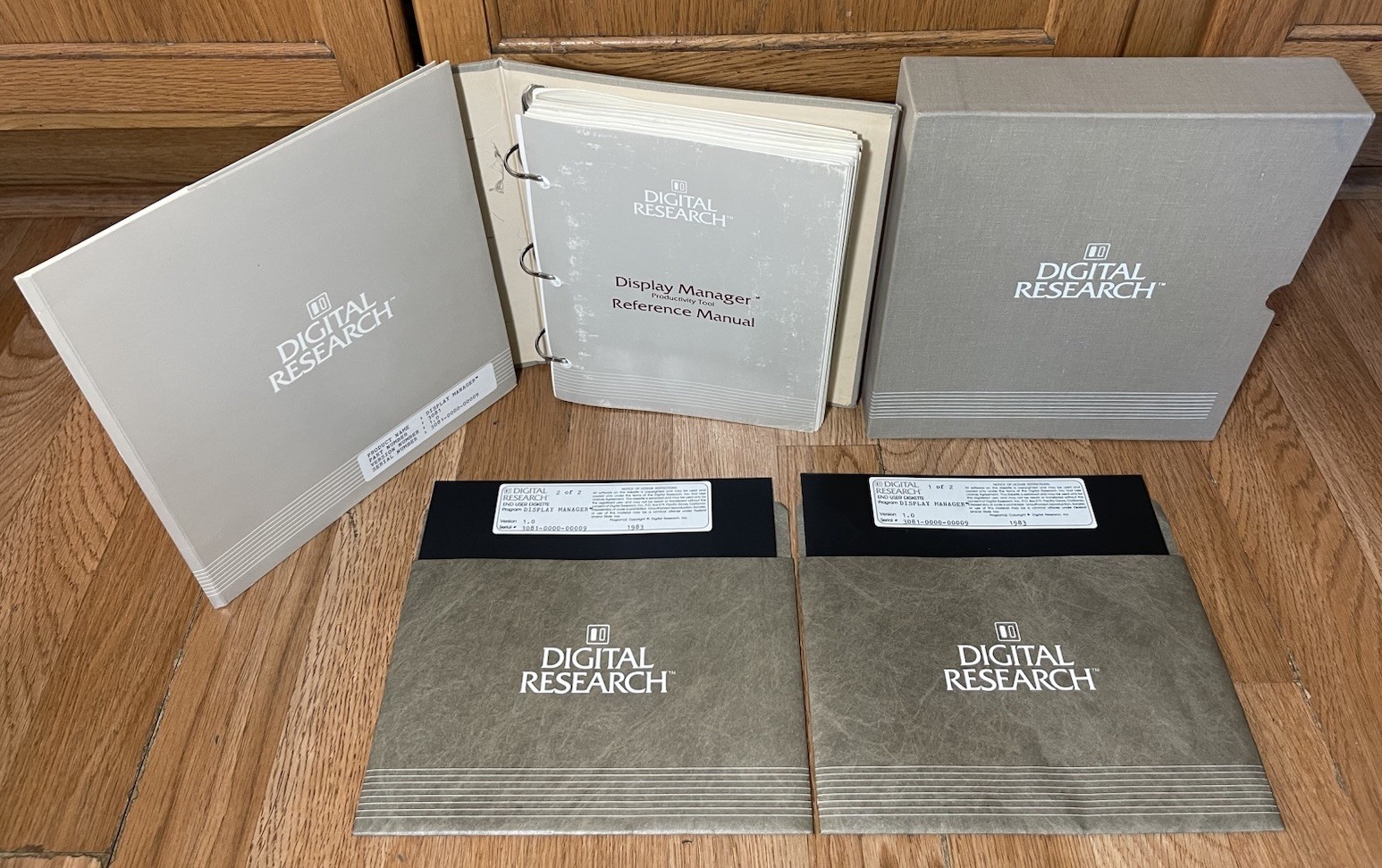 Rare Digital Research 1983 Display Manager 1.0 Disk Set W/ Reference Manual