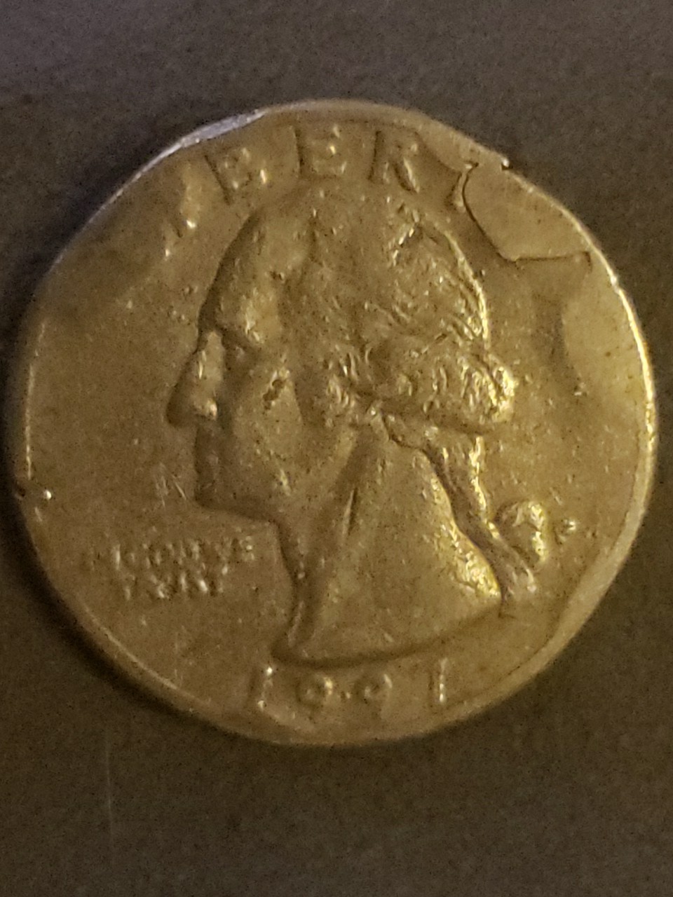 1997 SEVERE ERROR QUARTER RARE!