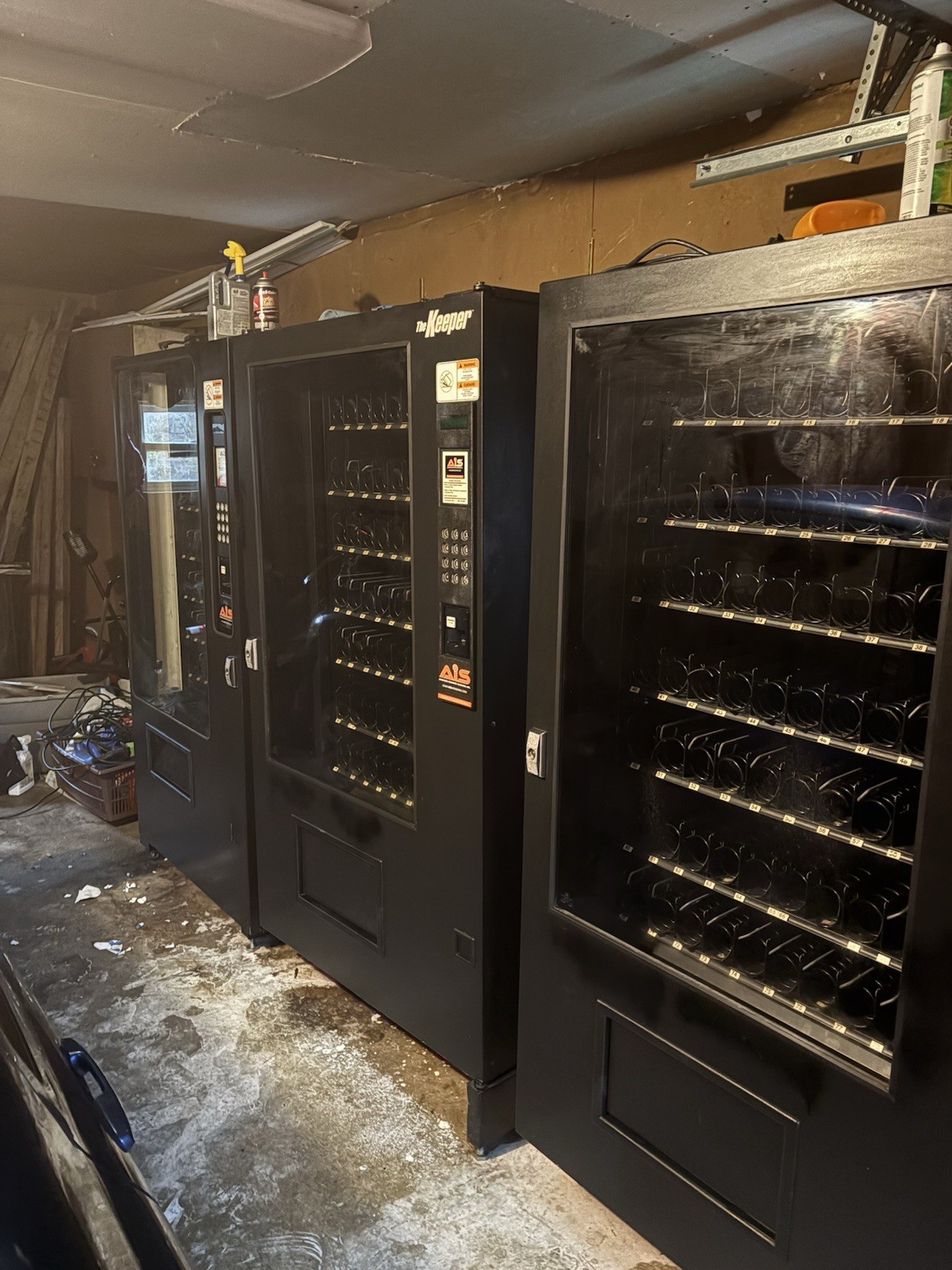 AIS Vending Machine