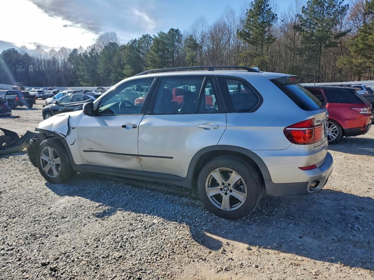 X5 2013 Glove Box 4999728