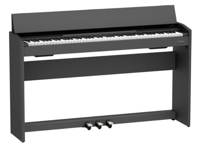 Roland F107  Digital Piano