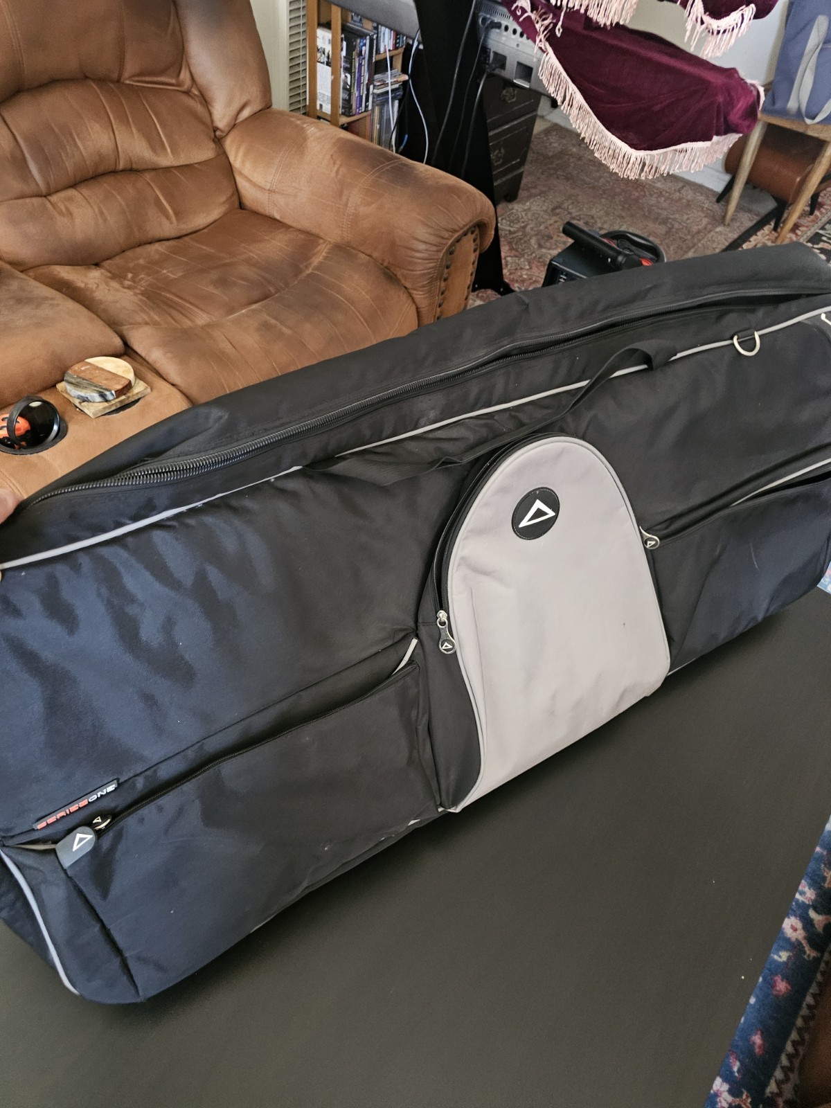 KEYBOARD CASE FOR 61 KEY KEYBOARD FITS ANY KEYBOARD VERY DURABLE