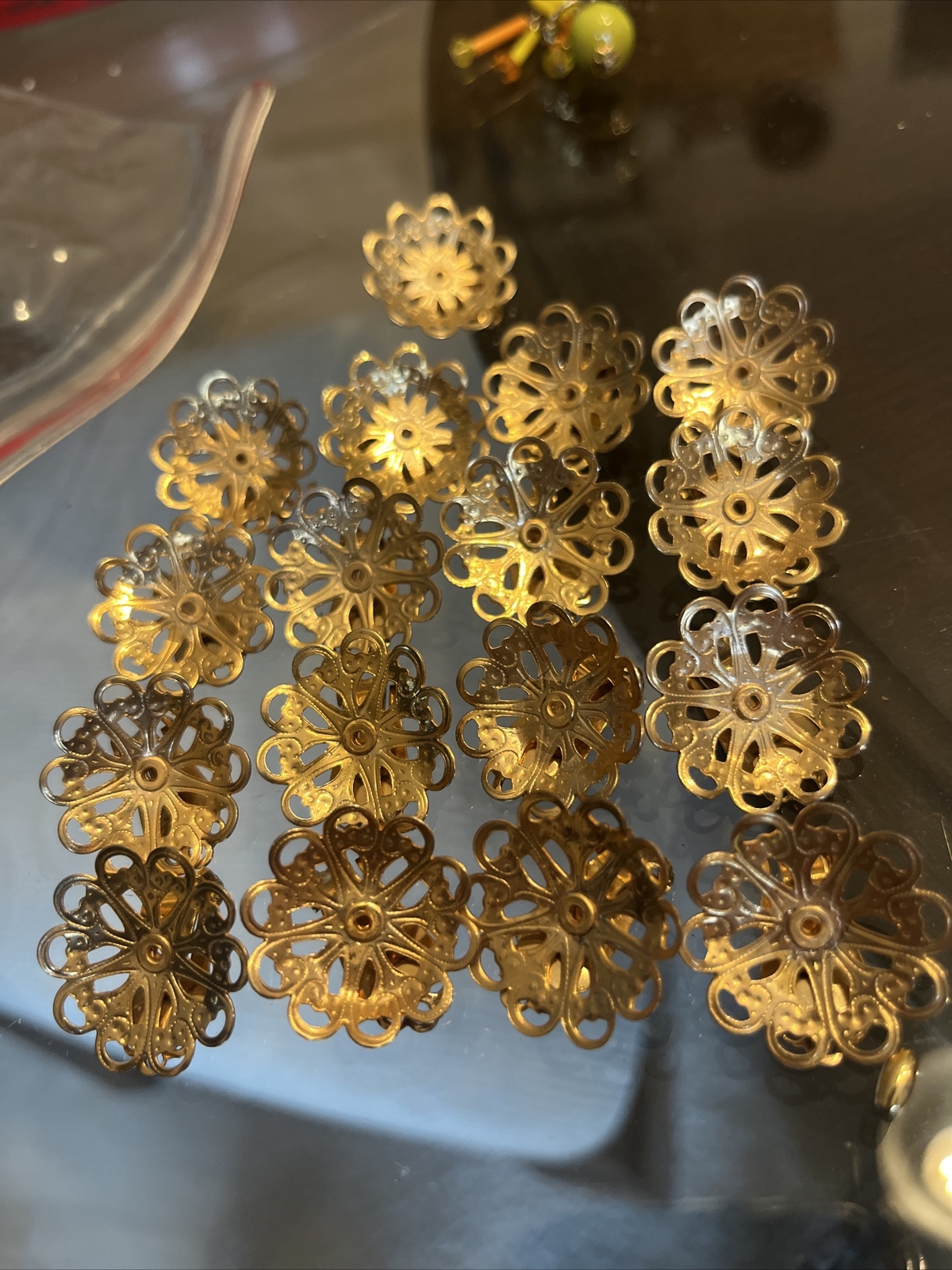 8 Pairs Clip On Earrings Findings VINTAGE Round Mesh Door Knocker Gold