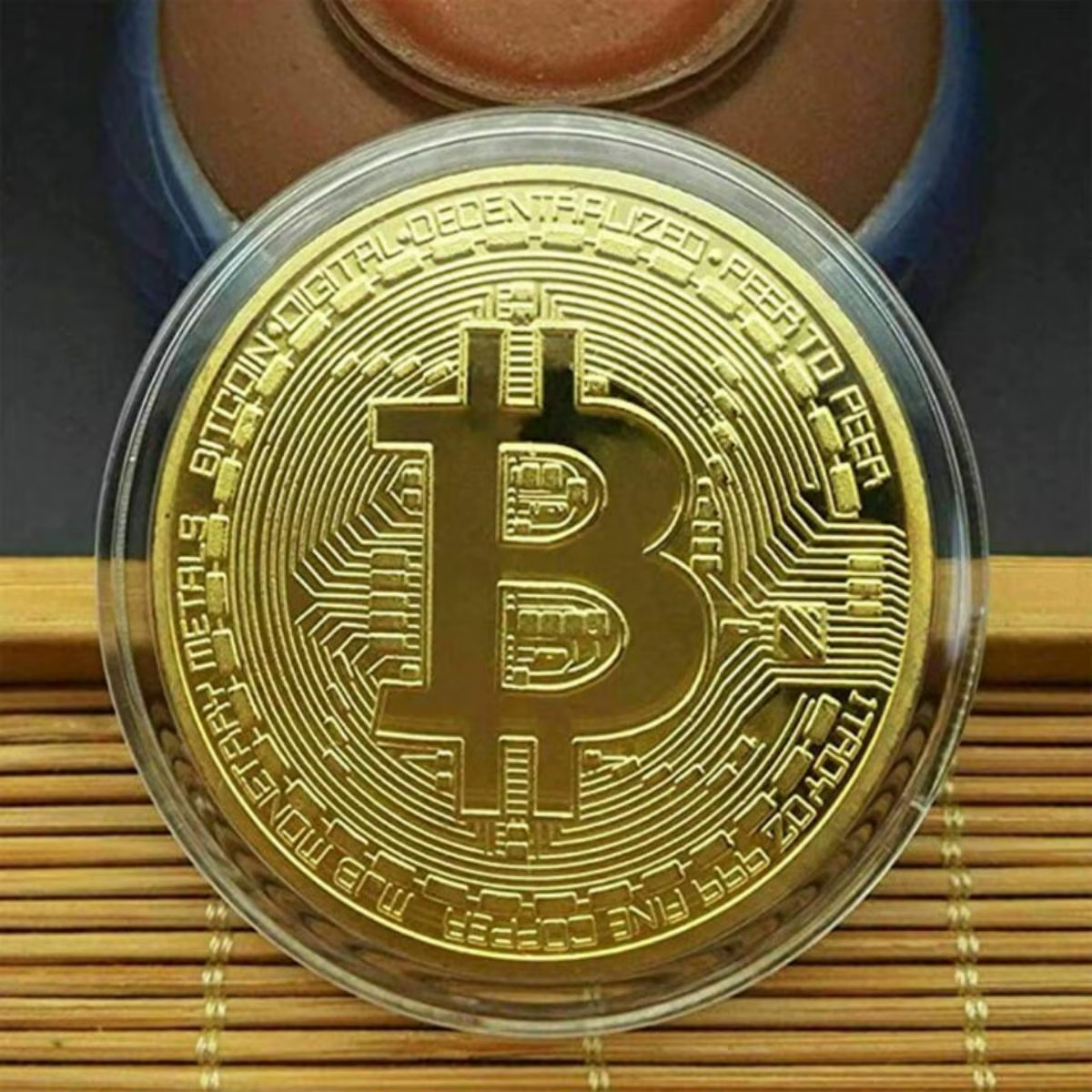Gold Plated Bitcoin Commemorative Coin Metal Replica Collectible Art Gift