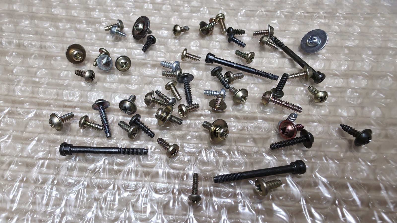 Technics sl1200, sl1210 series. Pack of 50 original screws #5# (free shiping)