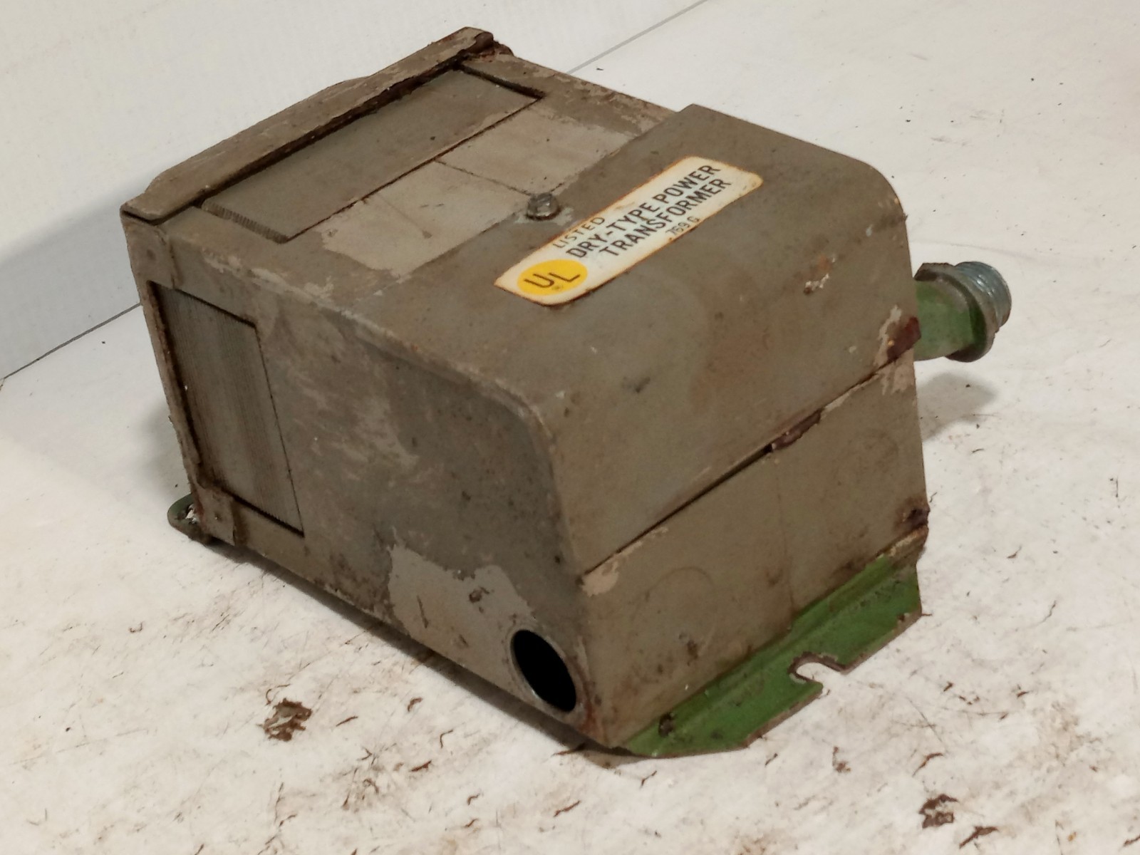 General Electric 769G dry-type power transformer in steel housing, H1/H2 X1-X3
