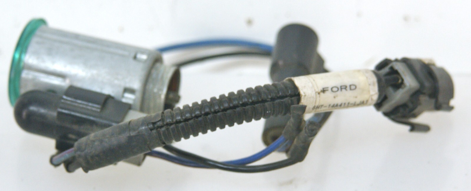 F6HT-14A411-LJA Freightliner Power Point Outlet Socket OEM 9122