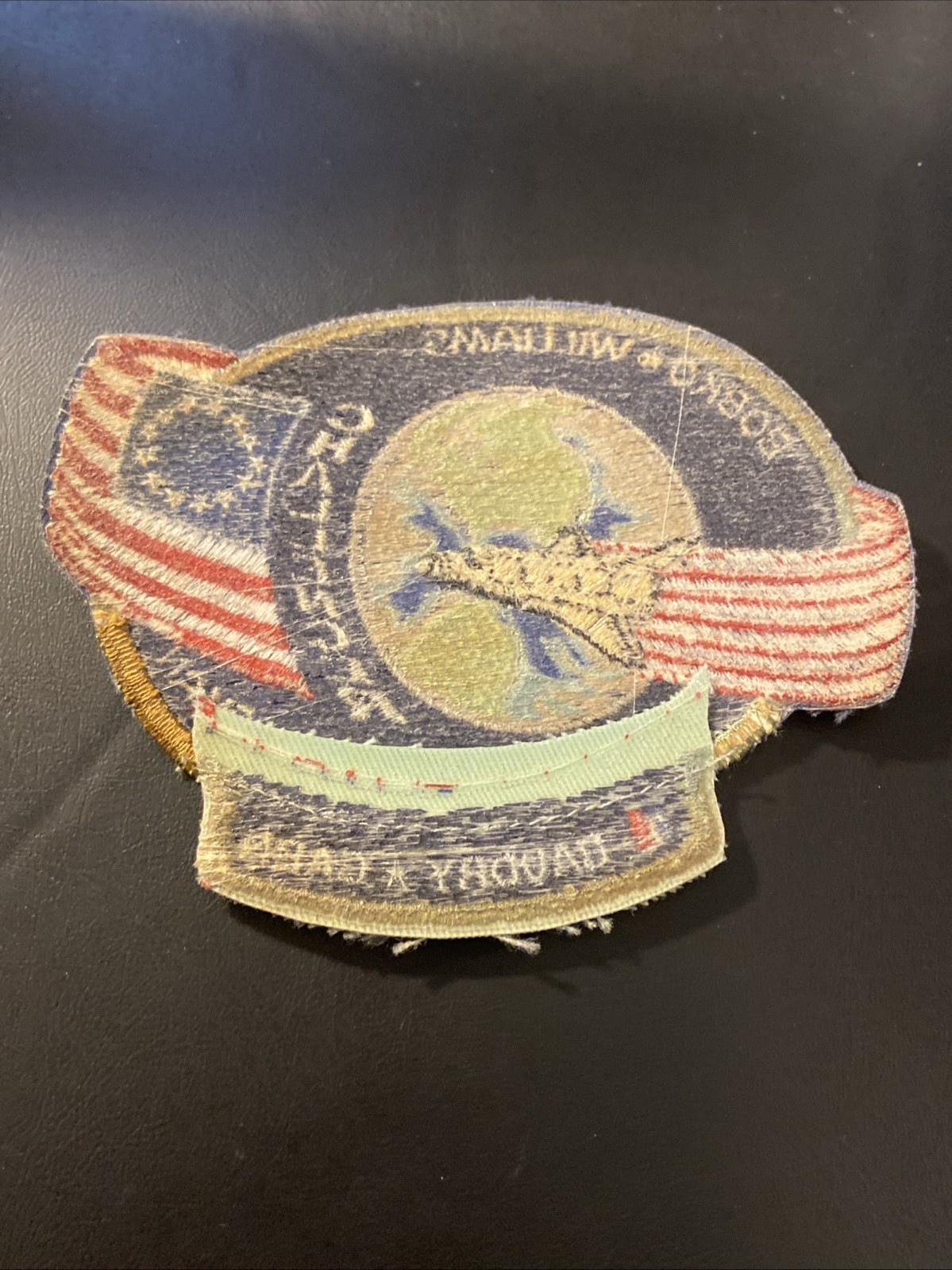 NASA Challanger: Bobko Williams Seddon Griggs Hoffman Baudry Garn Space Patch