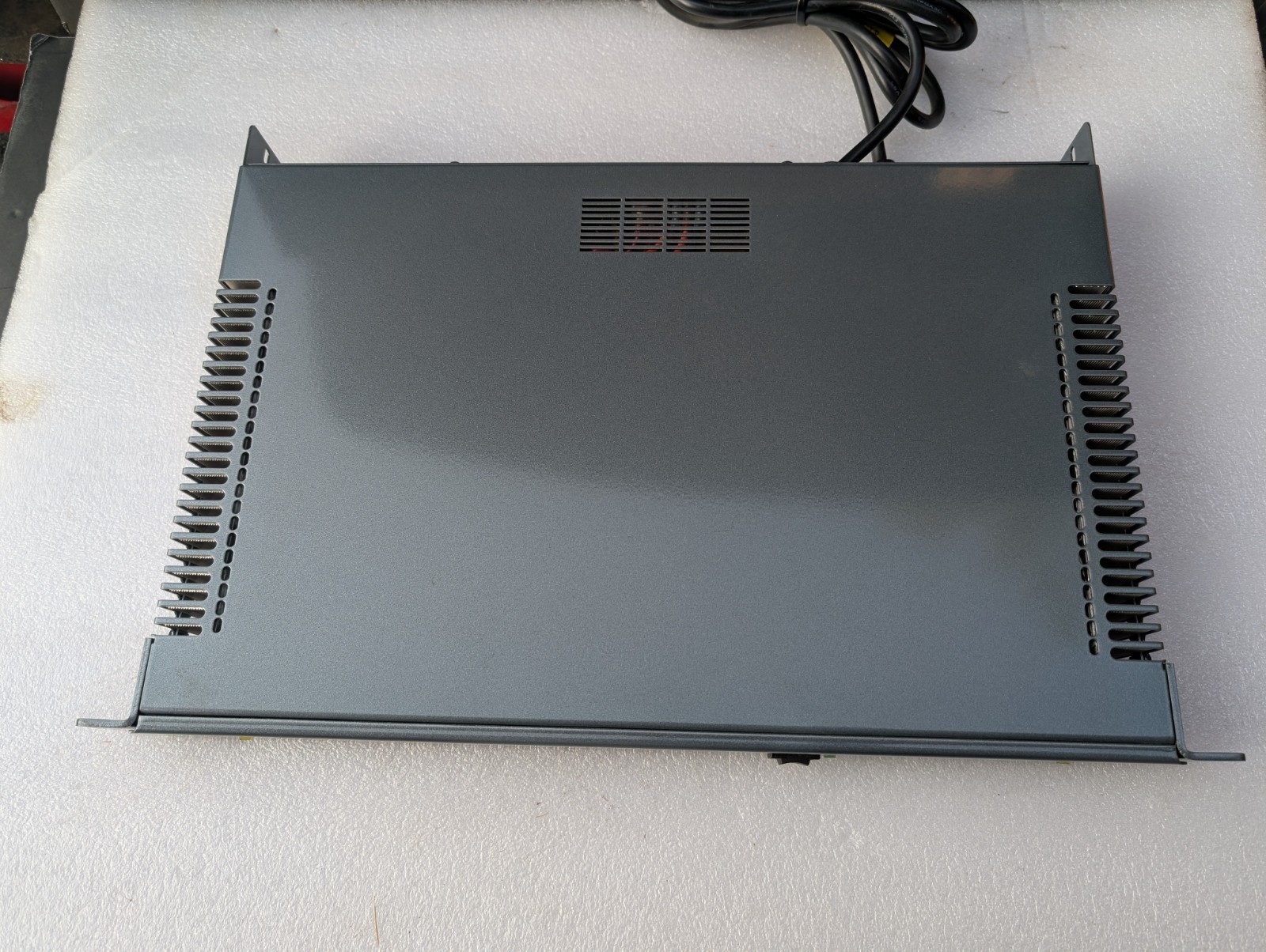 PEAVEY IPS 150 Power Amp New Tested Works Good