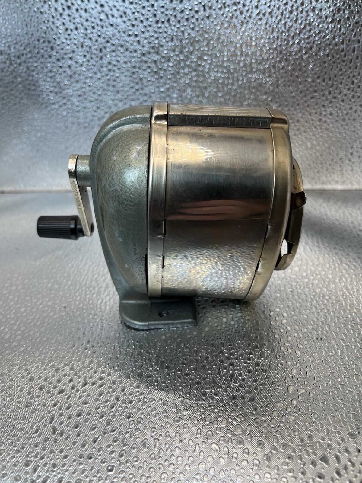 Boston KS Pencil Sharpener 8 Hole Manual Wall / Desk Mount TESTED WORKS