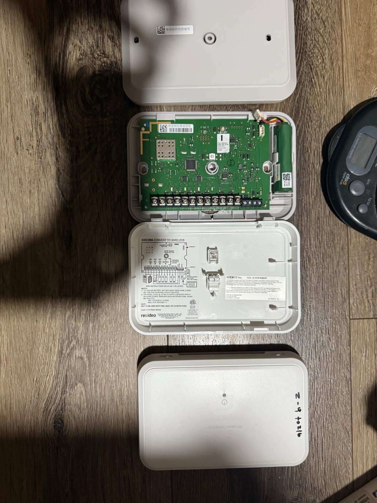 Honeywell RESIDEO Hardwired to SiX Wireless Convertor SIXC2WA  GOOD