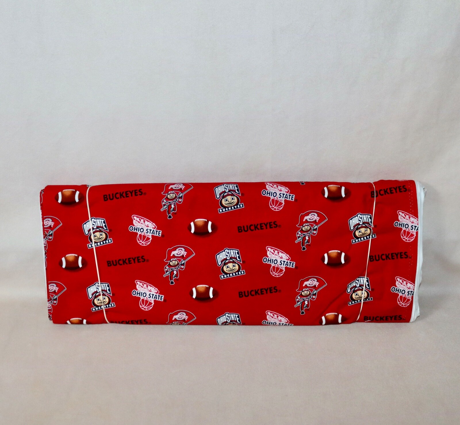 Ohio State Buckeyes ~ Logo Pattern College Cotton Fabric 1/4 Yard 9” X 44”