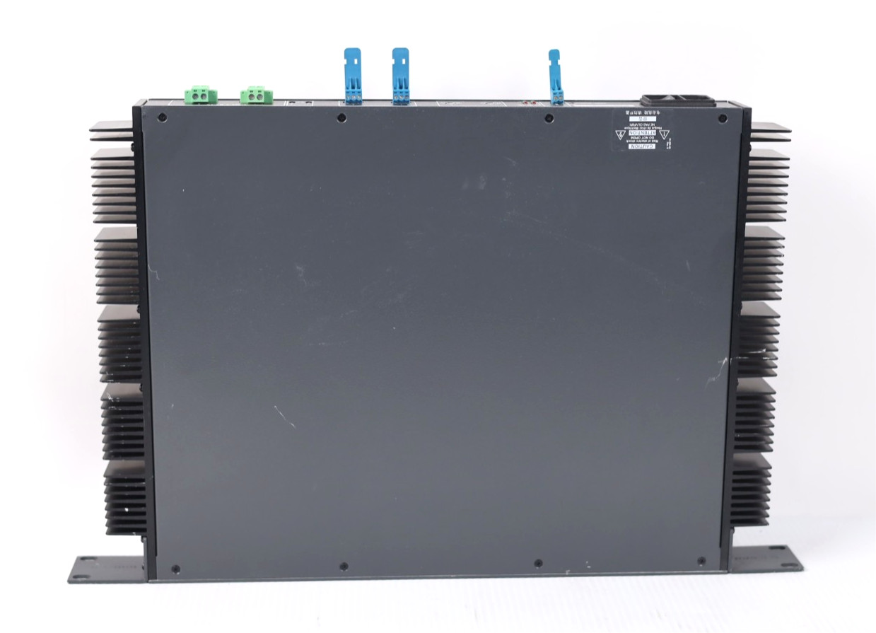 Extron XPA 2002-70V Amplifier u972