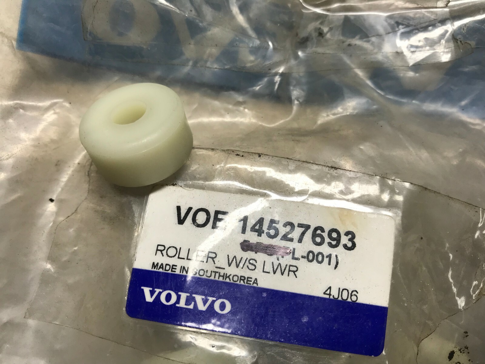 14527693  GENUINE Volvo  ROLLER   Ingersoll Rand  VOE14527693