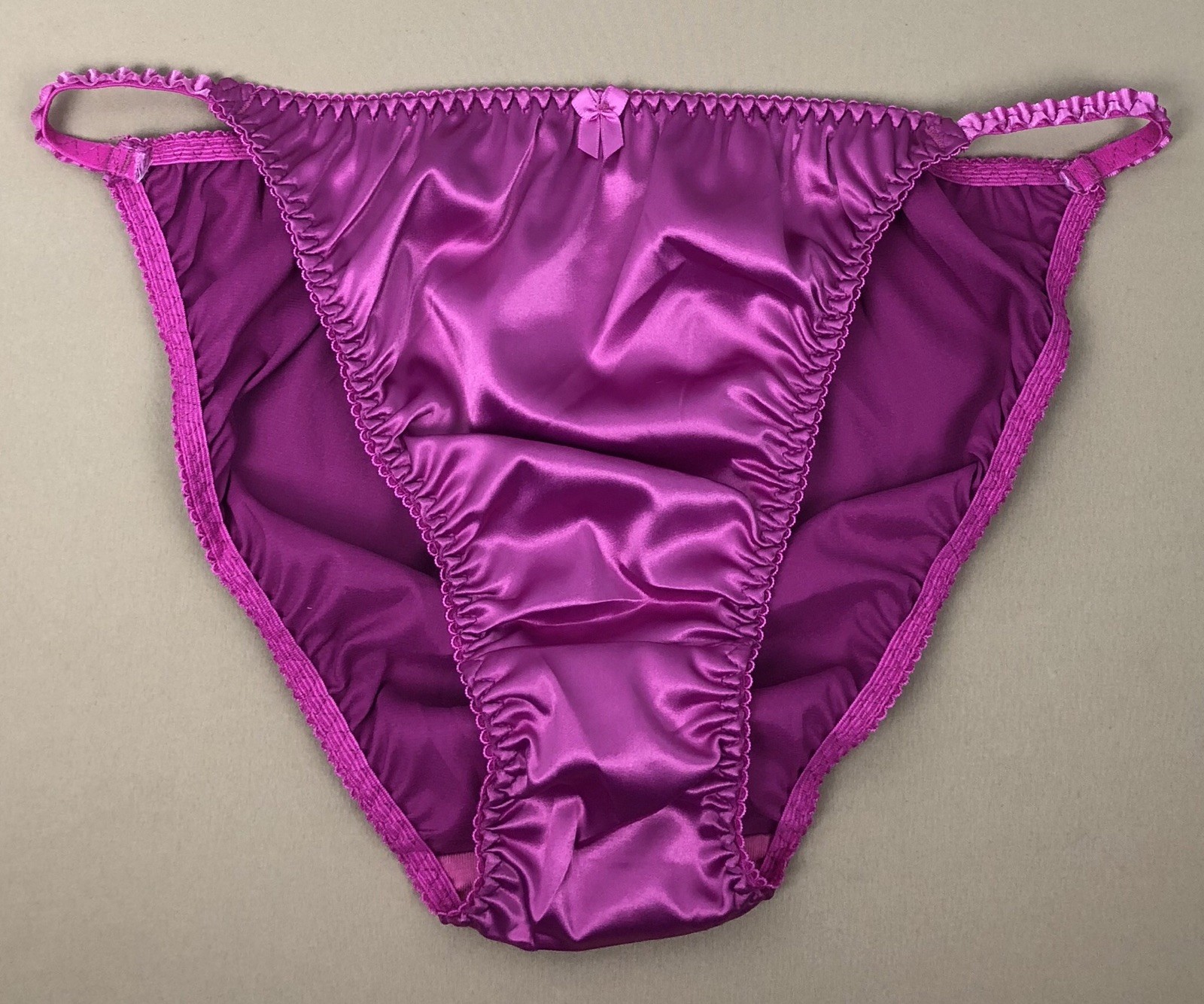 Satin String Panty Magenta M