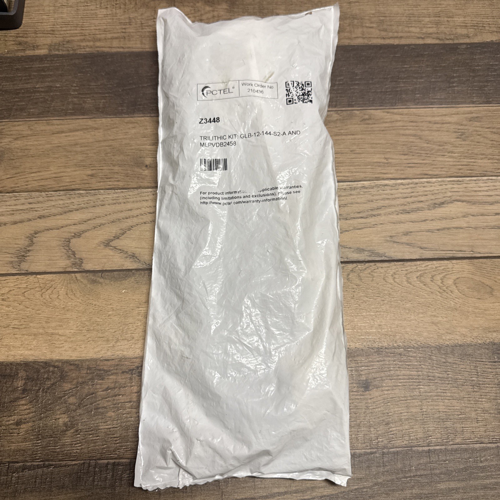 Trilithic Seeker Vehicle Antenna Kit - PCTEL MLPVDB2458 & GLB-12-144-S2-A SEALED