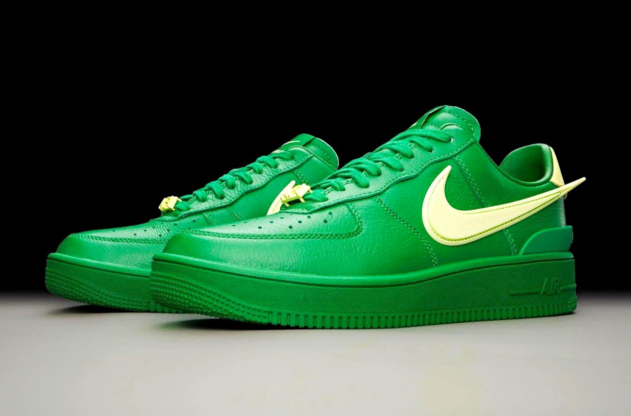 Men's Green Low Top Lace-Up Athletic Fashion Sneakers Casual Activewear