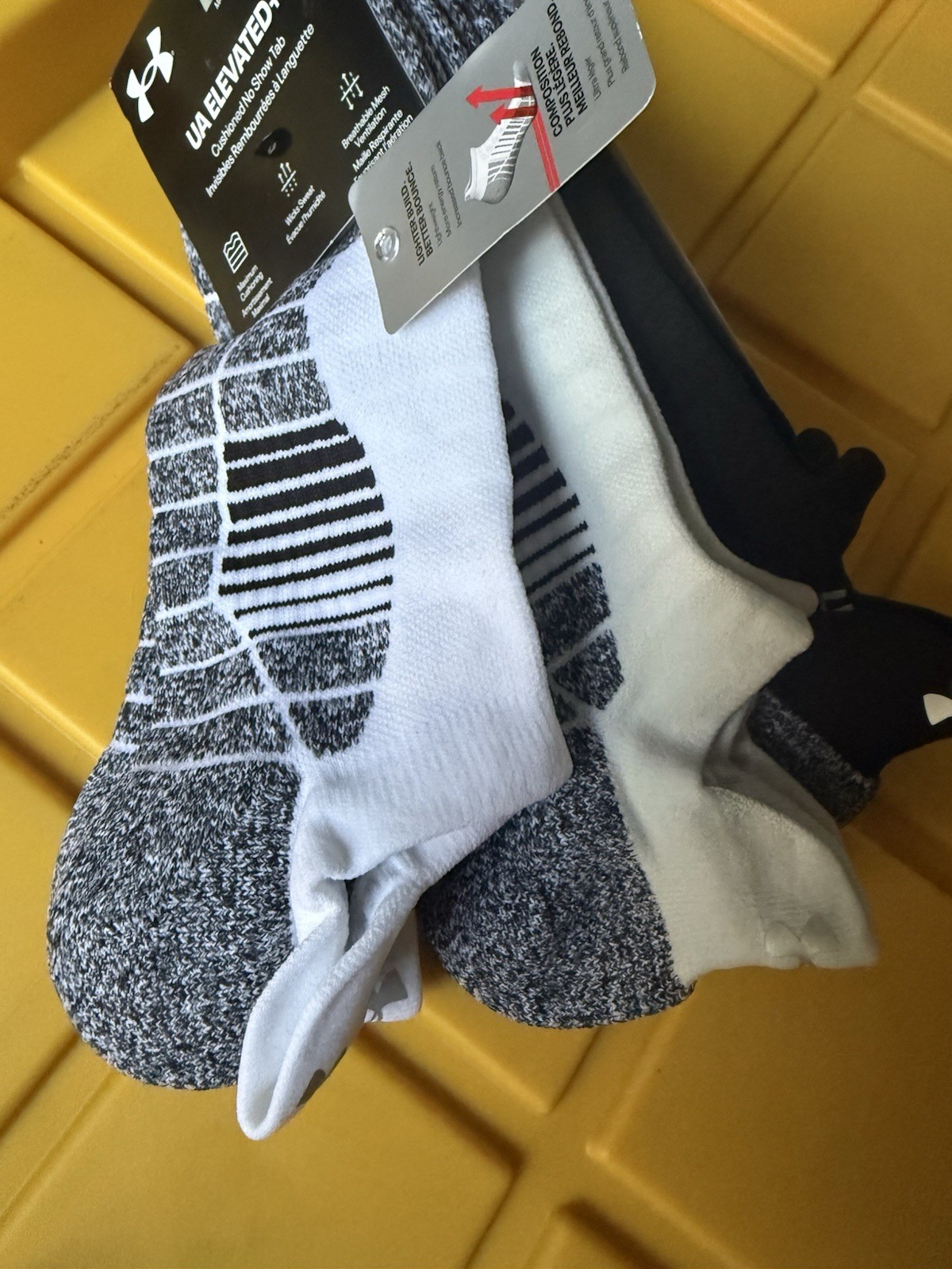 Under Armour UA Elevated+ Cushioned No Show 3pk Tab Socks 1357221 Large AA