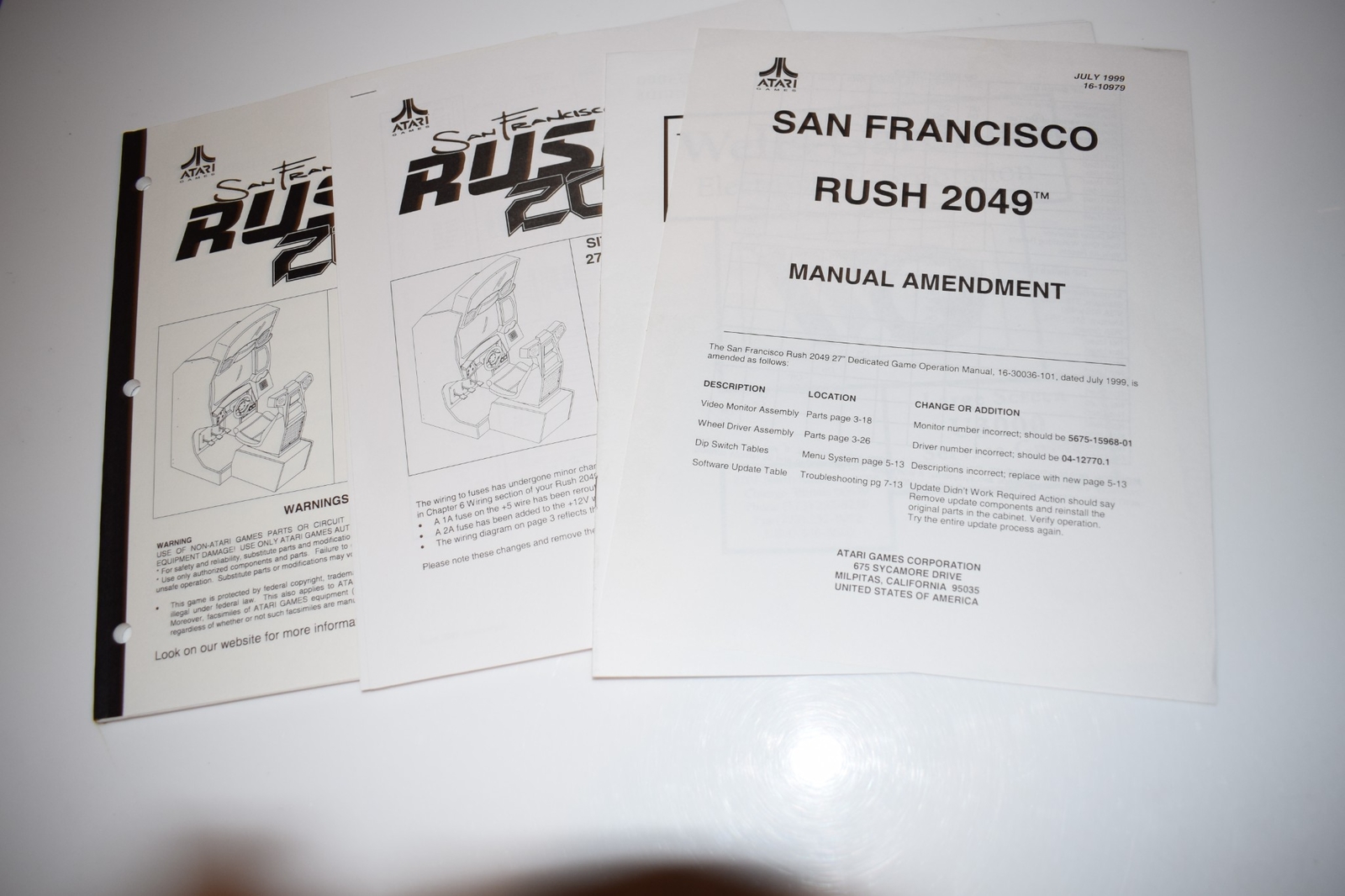 ATARI SAN FRANCISCO RUSH 2049 MANUAL AMENDMENT JULY 1999 16-10979 (BOOK852)