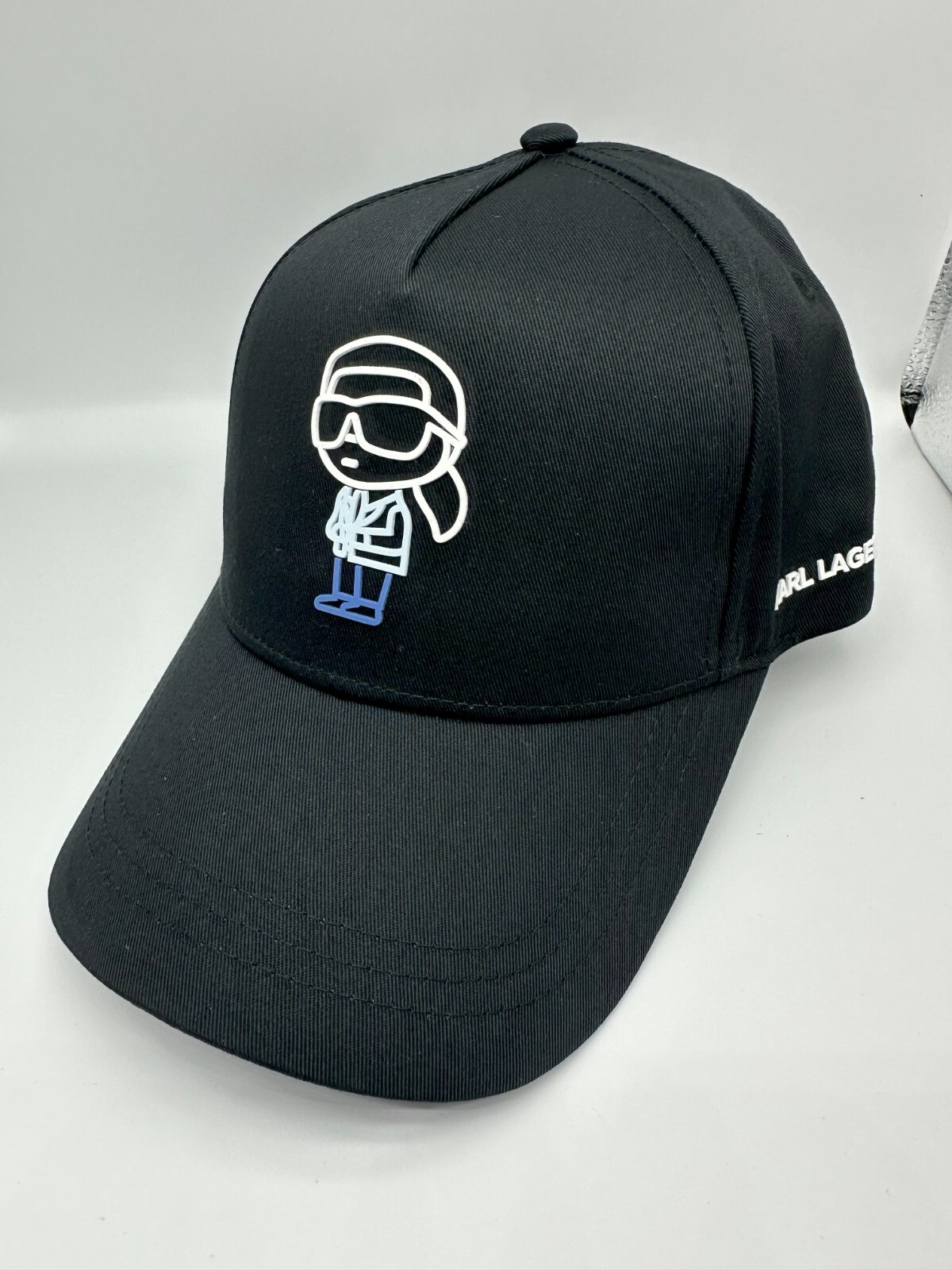 Karl Lagerfeld Unisex Adjustable Baseball Cap One Size, Iconic Logo, Stylish Fit