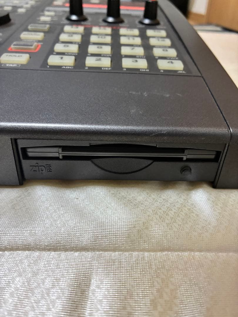 Roland SP-808 Groove Sampler Zip Drive FX Sequencer Tested Working