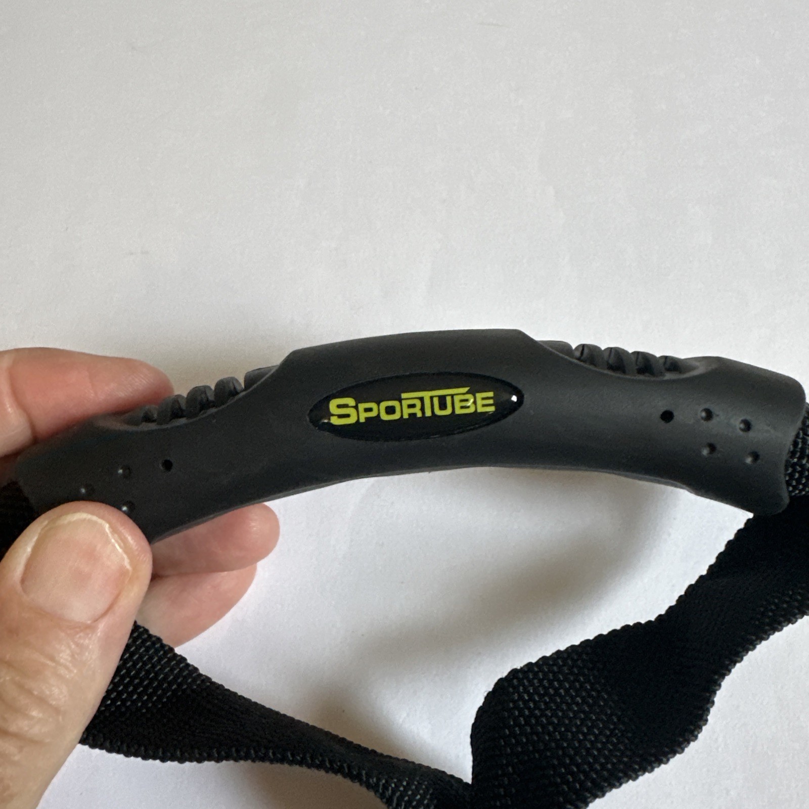 Sportube Easy Pull Handle features an ergonomic, black rubber grip